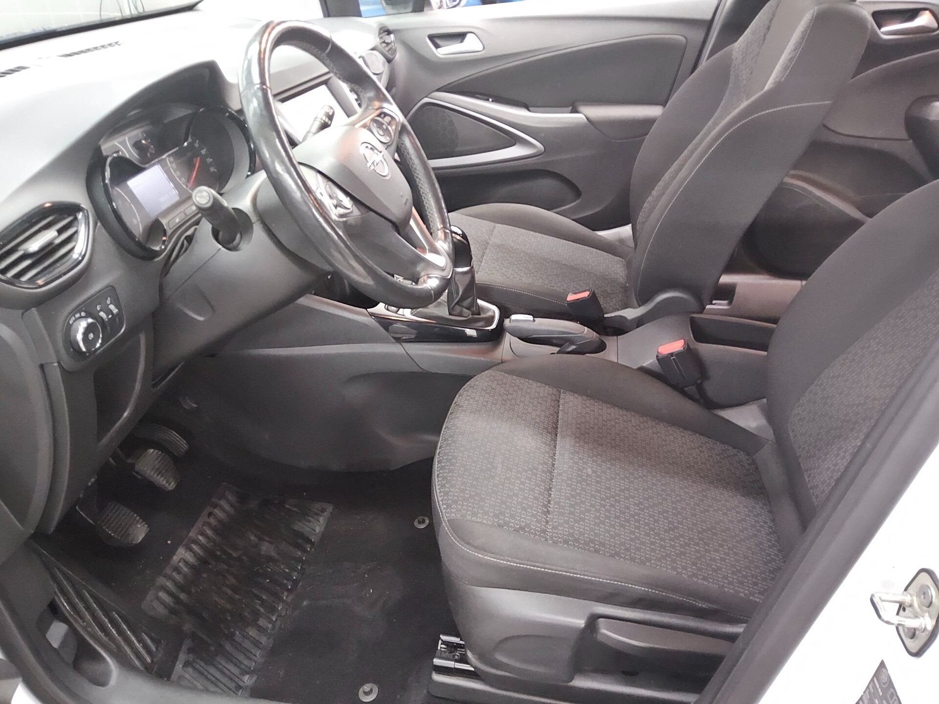 Opel Crossland X 1.2 Selection Shz Klima PDC BT 8