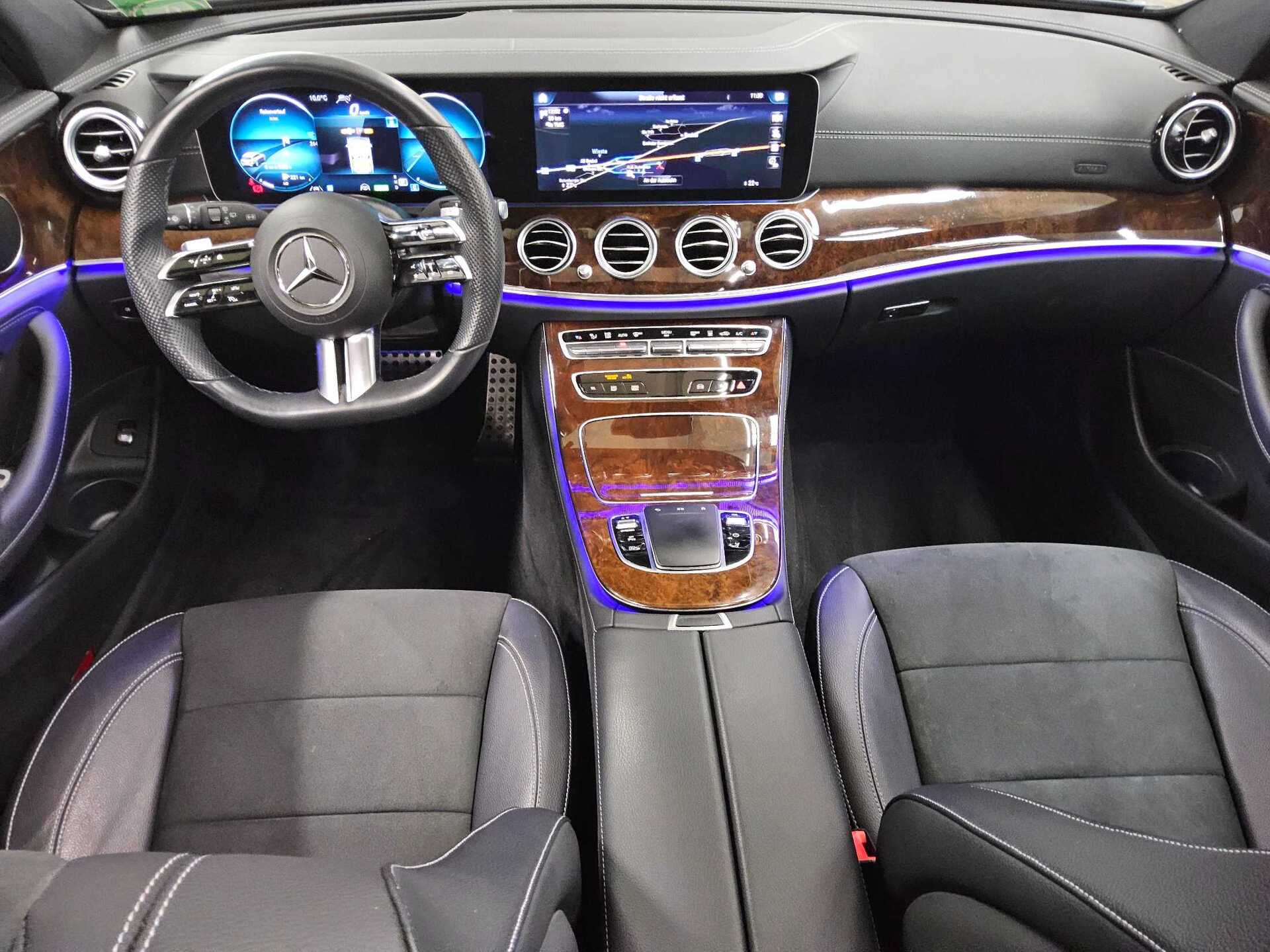 Mercedes-Benz E 300 T de 4M AMG-Line Navi LED Pano HuD 360° 5