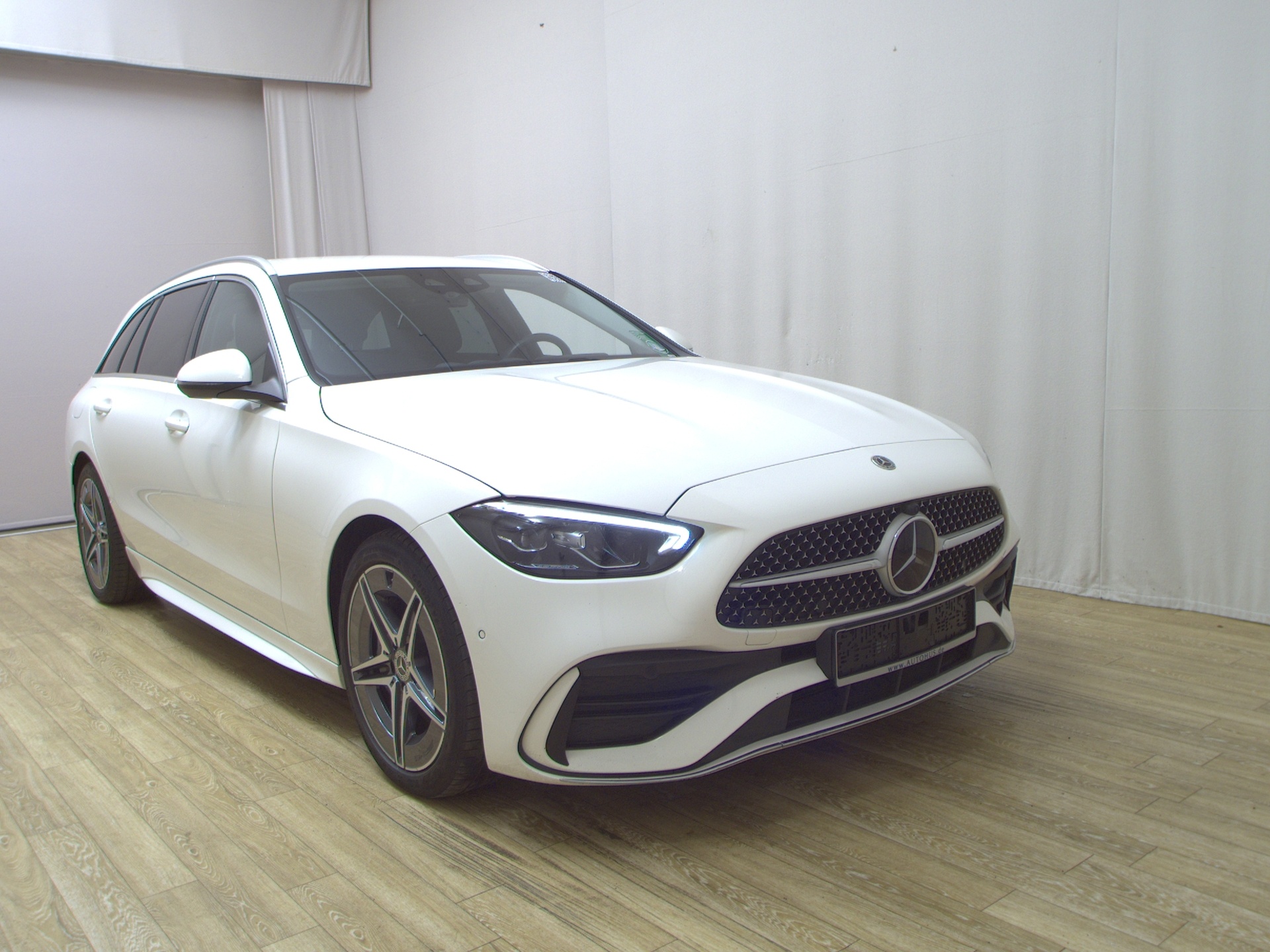 Mercedes-Benz C 220 T d AMG-Line Navi LED MBUX+ RfK Distr.+ 3