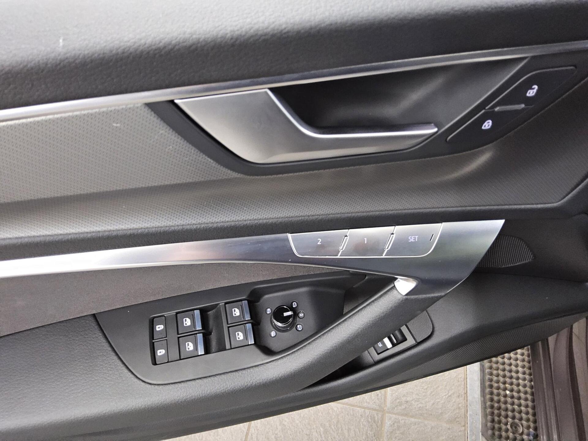 Audi A6 40 TDI Qu. sport Navi LED HuD Sound Shz 9