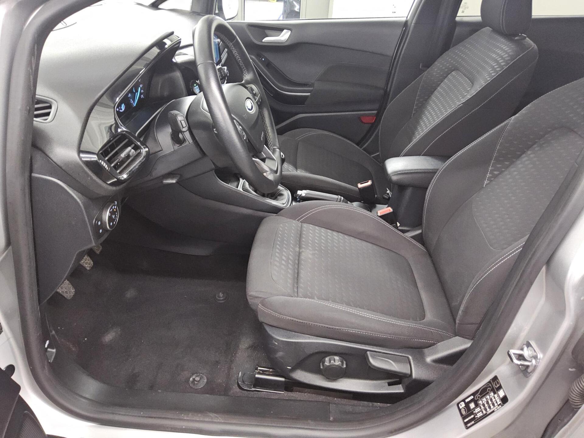 Ford Fiesta 1.0 EB Titanium X Navi LED ACC PDC SHZ 8