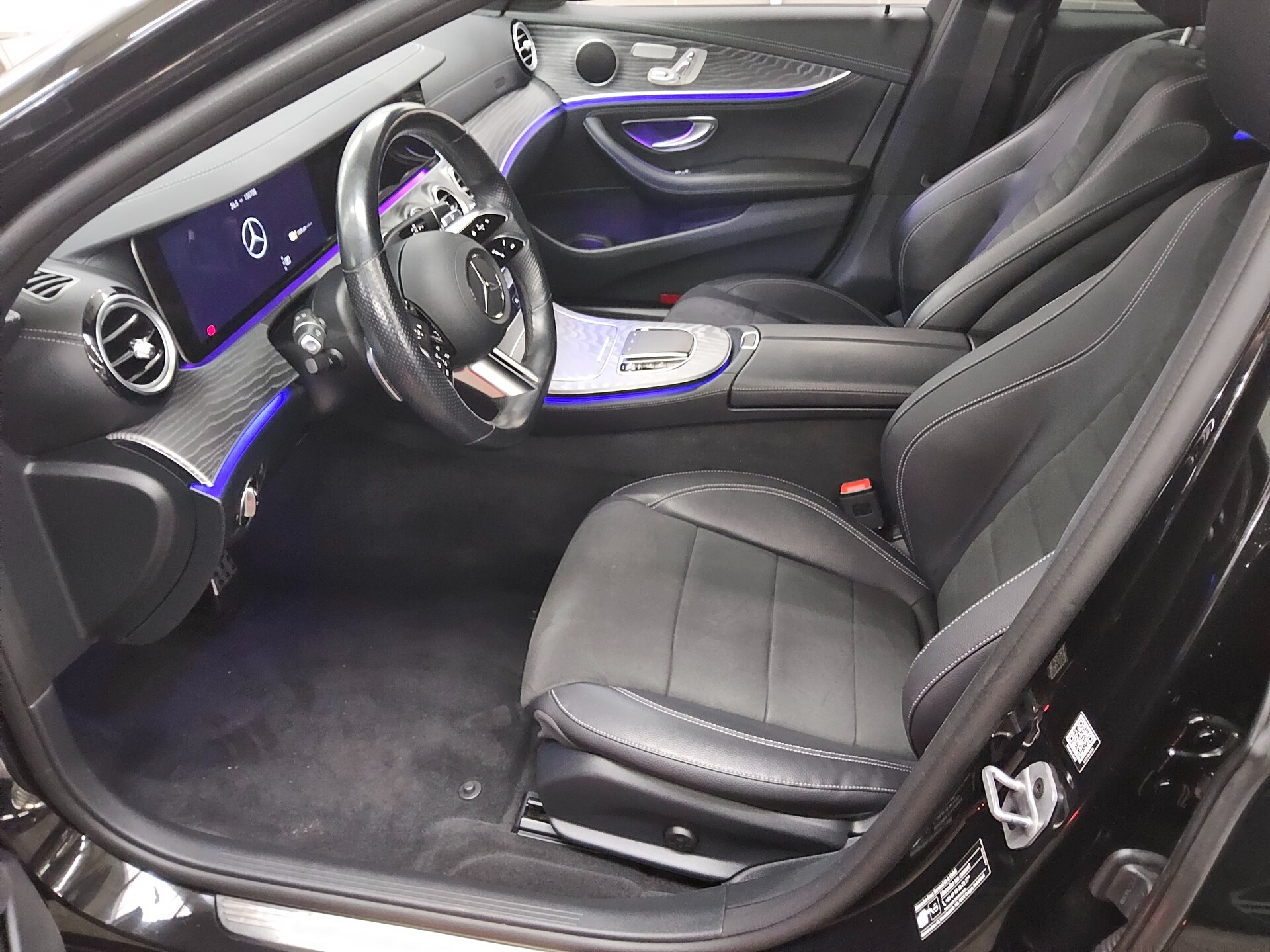 Mercedes-Benz E 300 T de 4M AMG-Line Night Navi LED AHK RFK 9