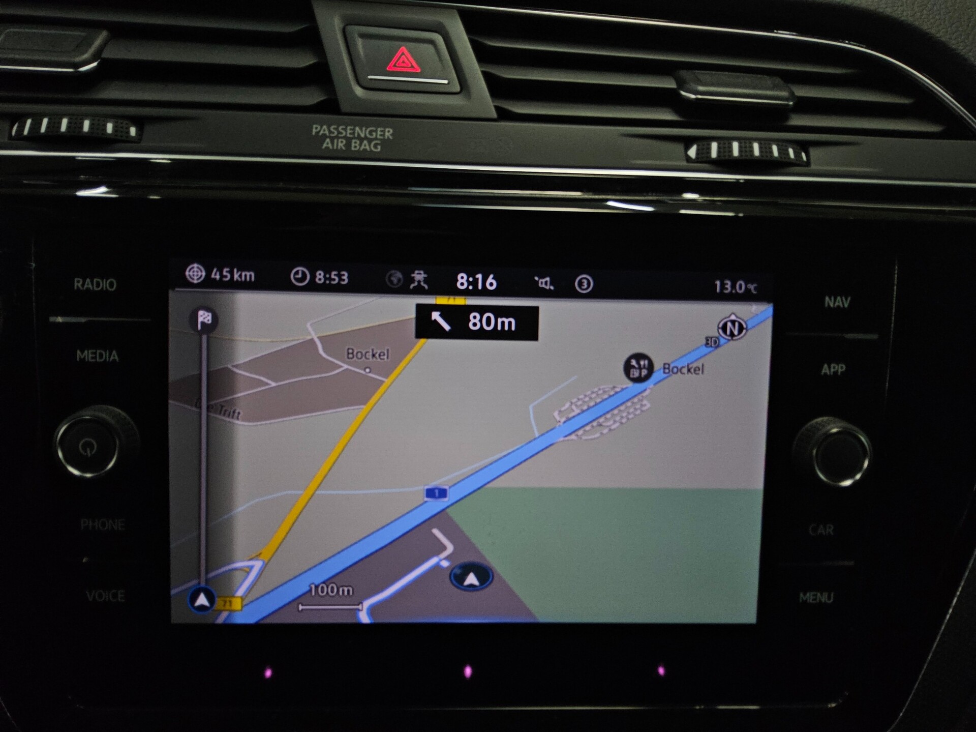 Volkswagen Touran 2.0 TDI Comf. Navi LED+ AID ACC AHK PDC 7