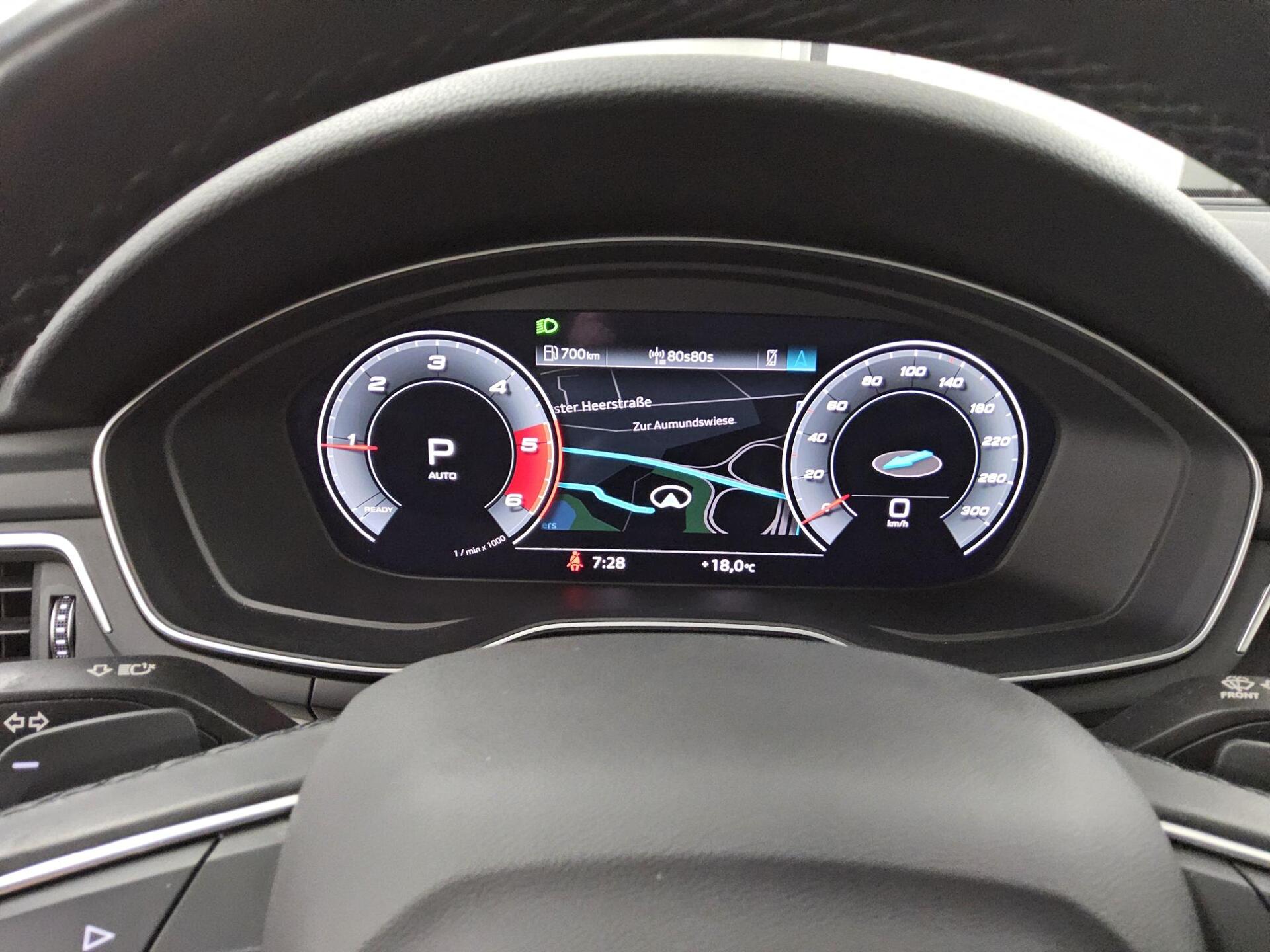 Audi A4 Avant 40 TDI Qu. advanced Navi Matrix vc Tour 8