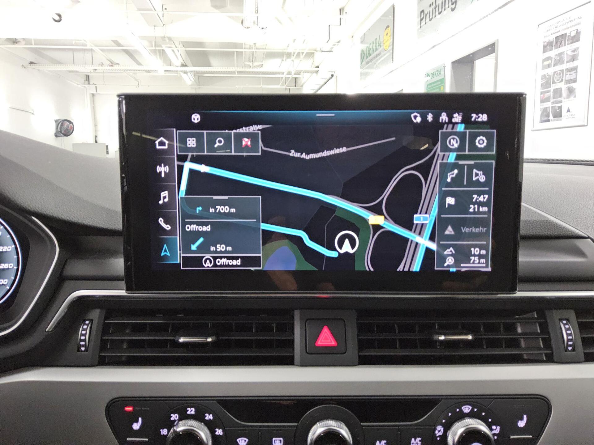 Audi A4 Avant 40 TDI Qu. advanced Navi Matrix vc Tour 7