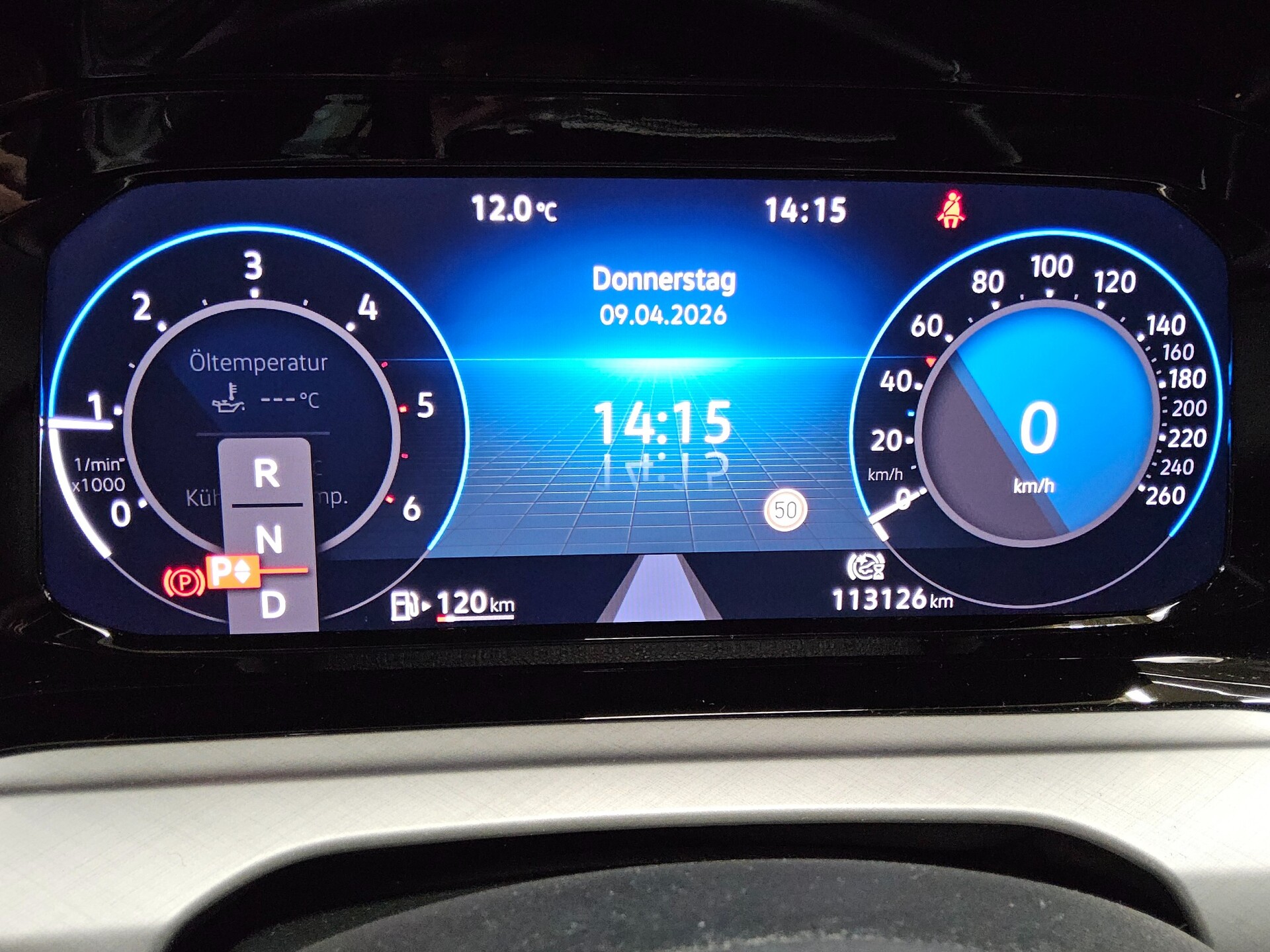 Volkswagen Golf-8 Var. 2.0 TDI Life Navi LED Shz ACC PDC DC 8