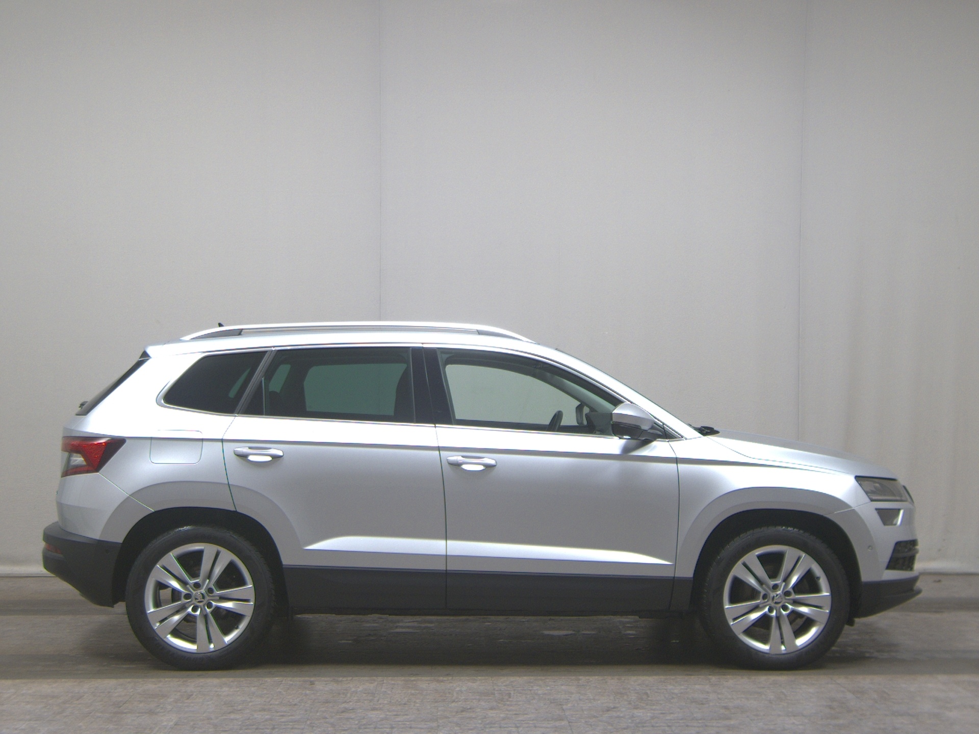 Skoda Karoq 2.0 TDI 4x4 Style DCC Navi LED AID Pano