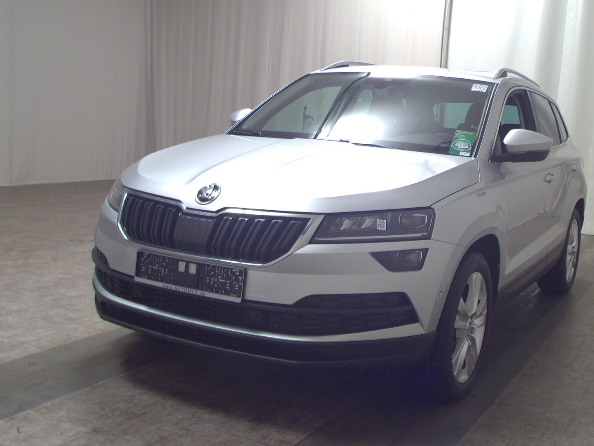 Skoda Karoq 2.0 TDI 4x4 Style DCC Navi LED AID Pano 2