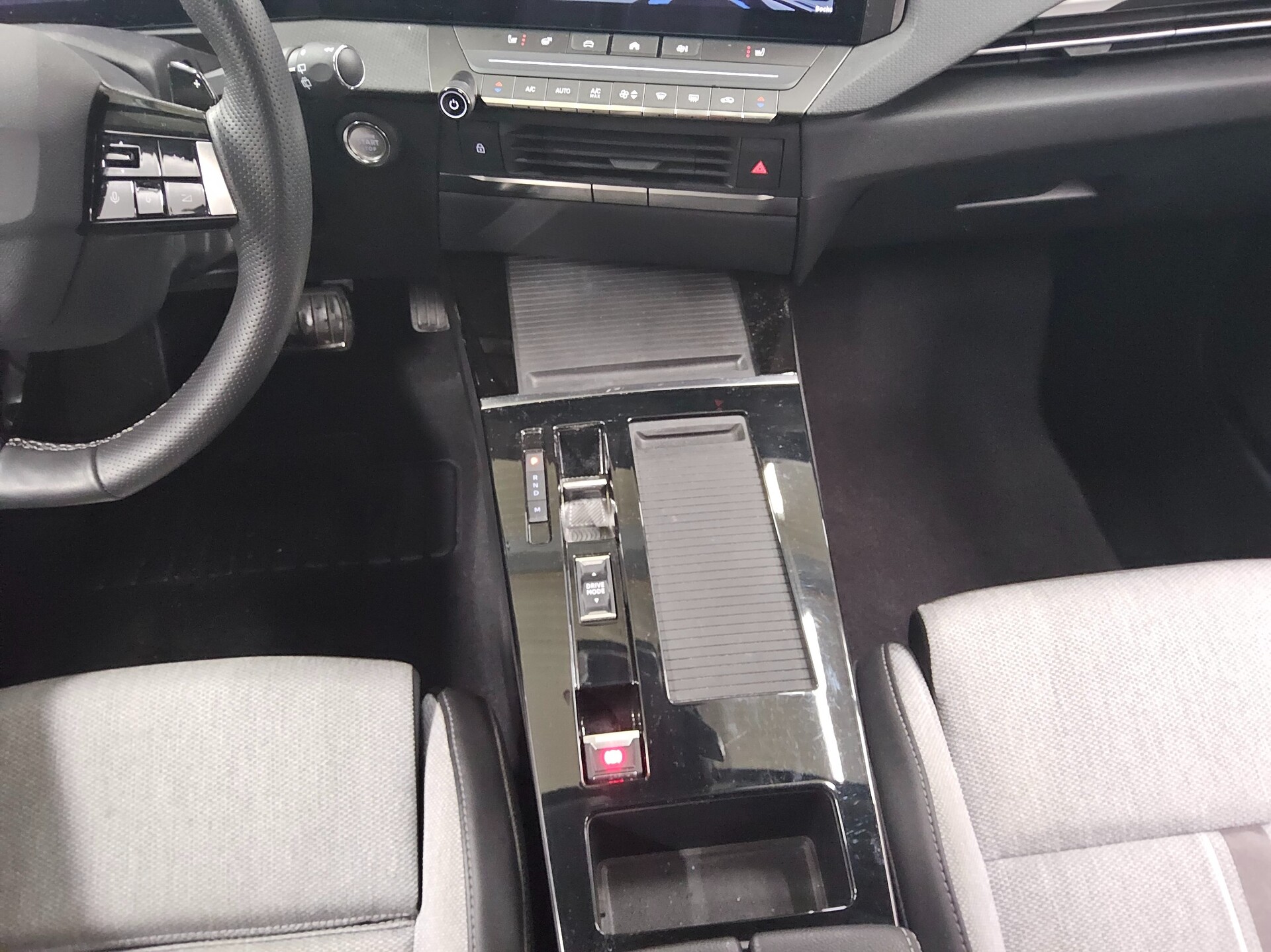 Opel Astra ST 1.5 D Business Elegance Navi LED RfK 6