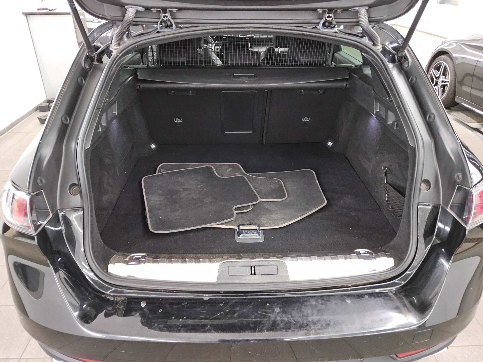 Peugeot 508 SW 1.5 BlueHDI Allure Navi LED DigiTacho RFK 12