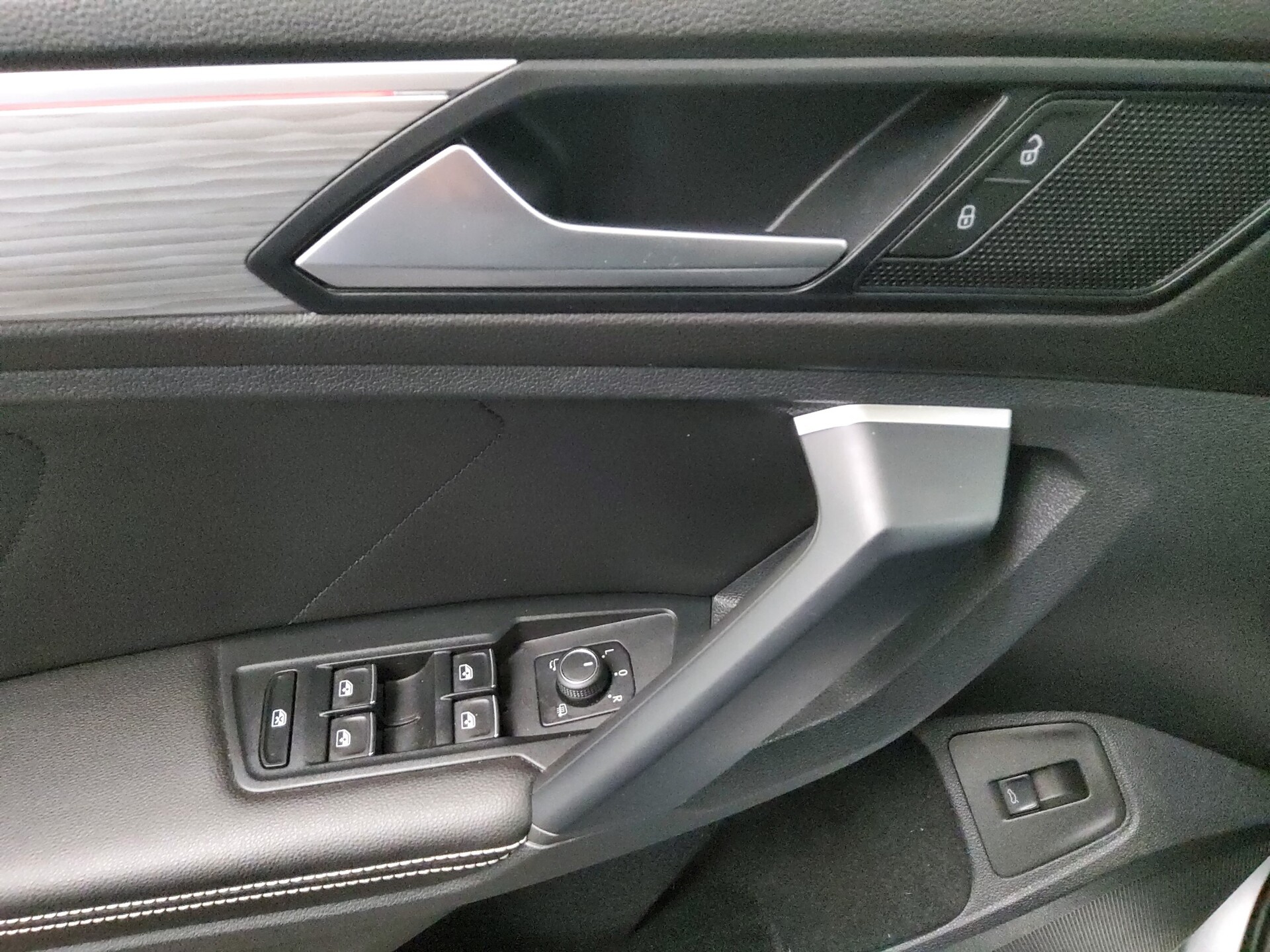 Seat Tarraco 2.0 TDI 4Drive Xperience Navi vc LED ACC 10