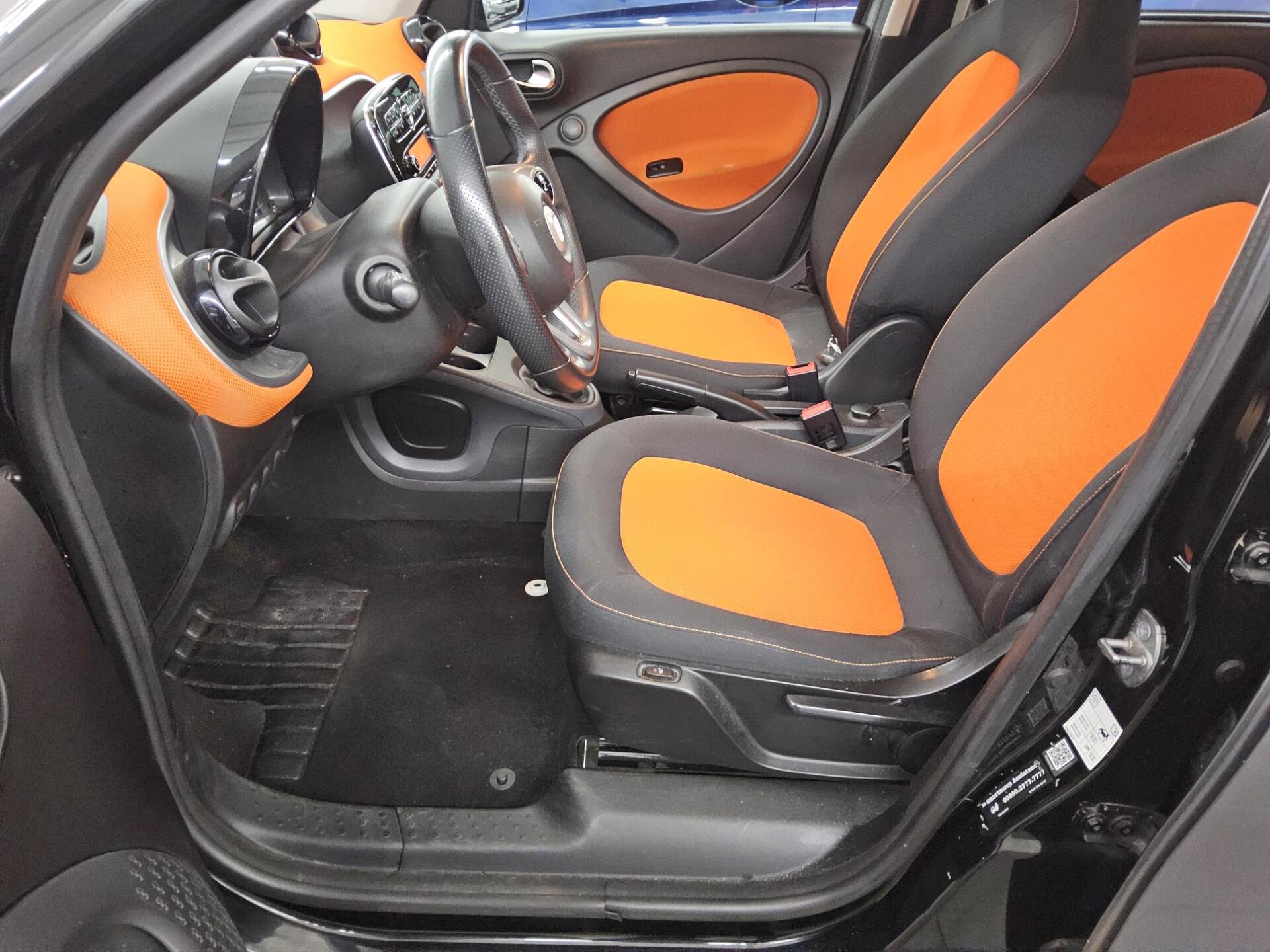 Smart ForFour Passion  Edition #1 Pano Tempomat SHZ 8