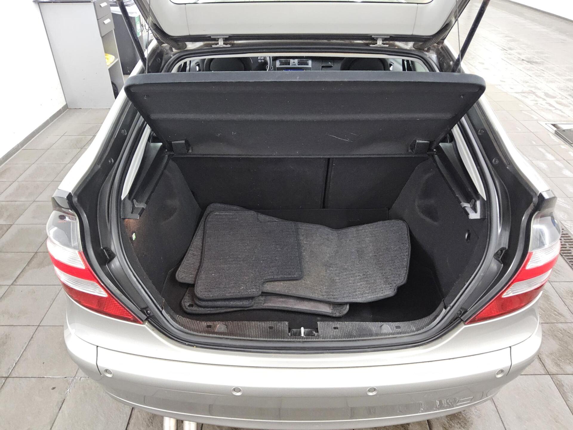 Mercedes-Benz C 200 CDI Bi-Xenon Navi Sportsitze 11