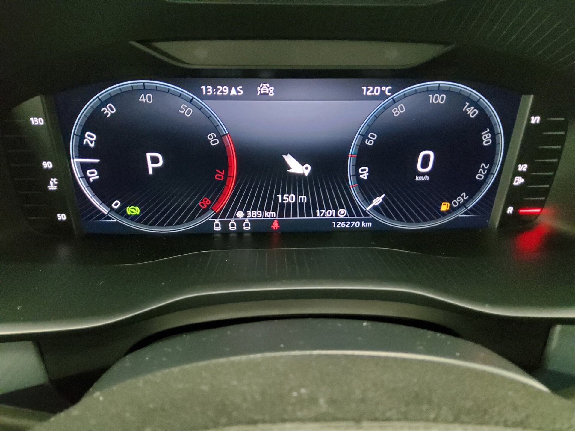 Skoda Kodiaq 1.5 TSI Ambition Navi LED DC RFK AHK 8