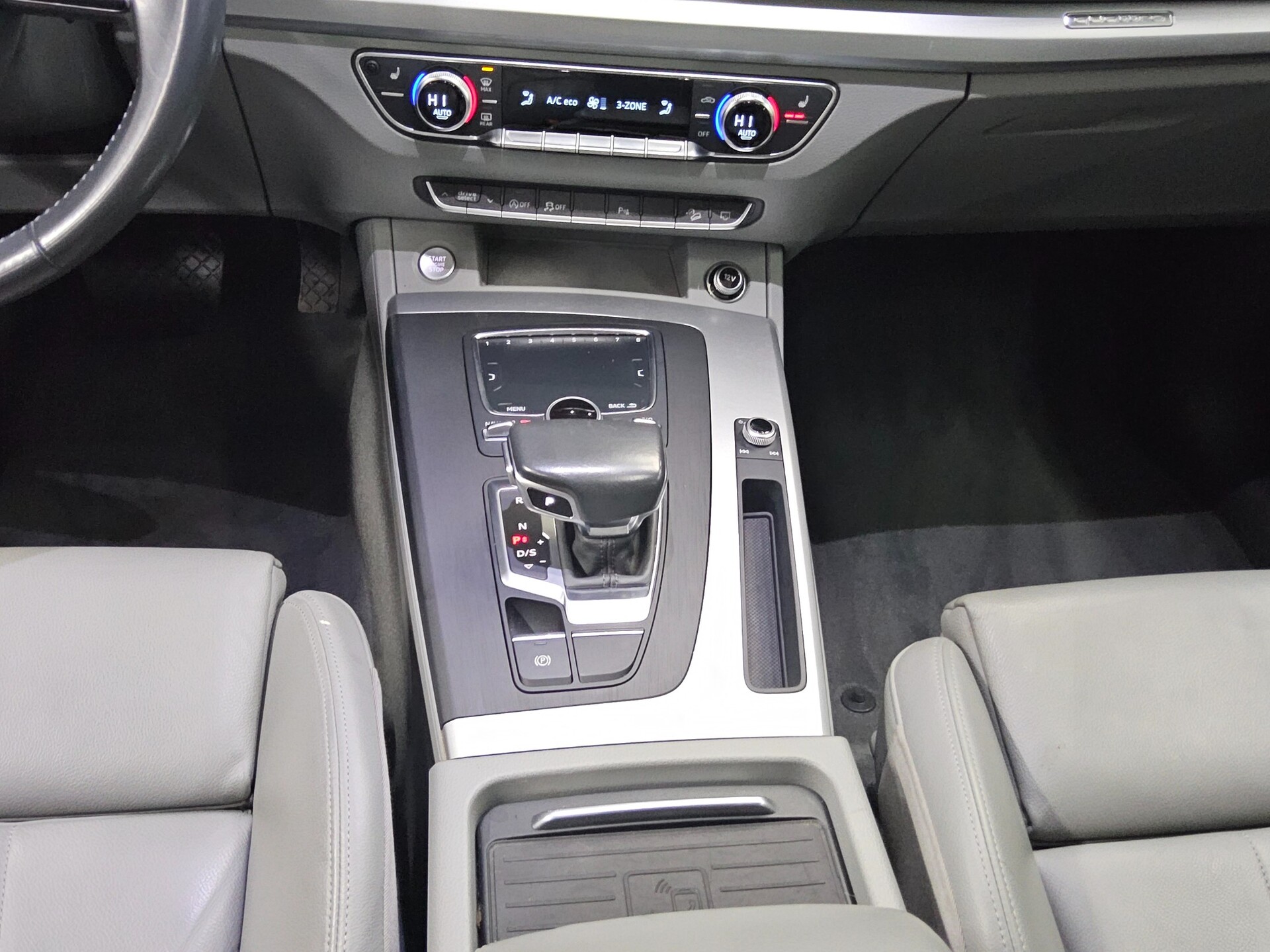 Audi Q5 40 TDI Qu. Leder Navi Xenon vc Pano RfK 4xShz 6