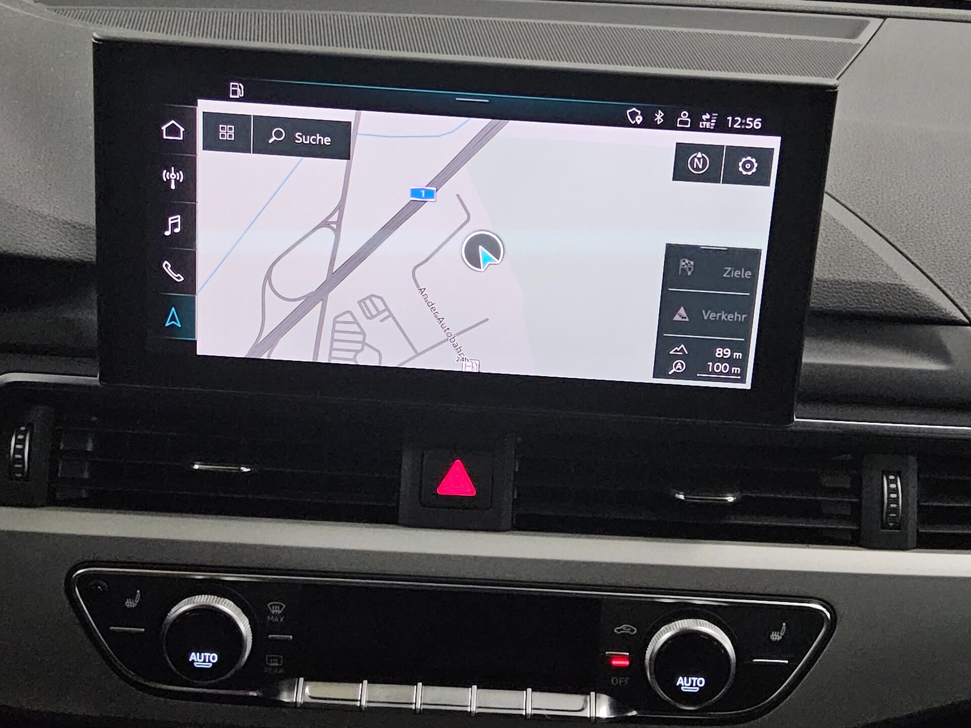 Audi A4 40 TDI advanced Navi LED Virtual RFK 7