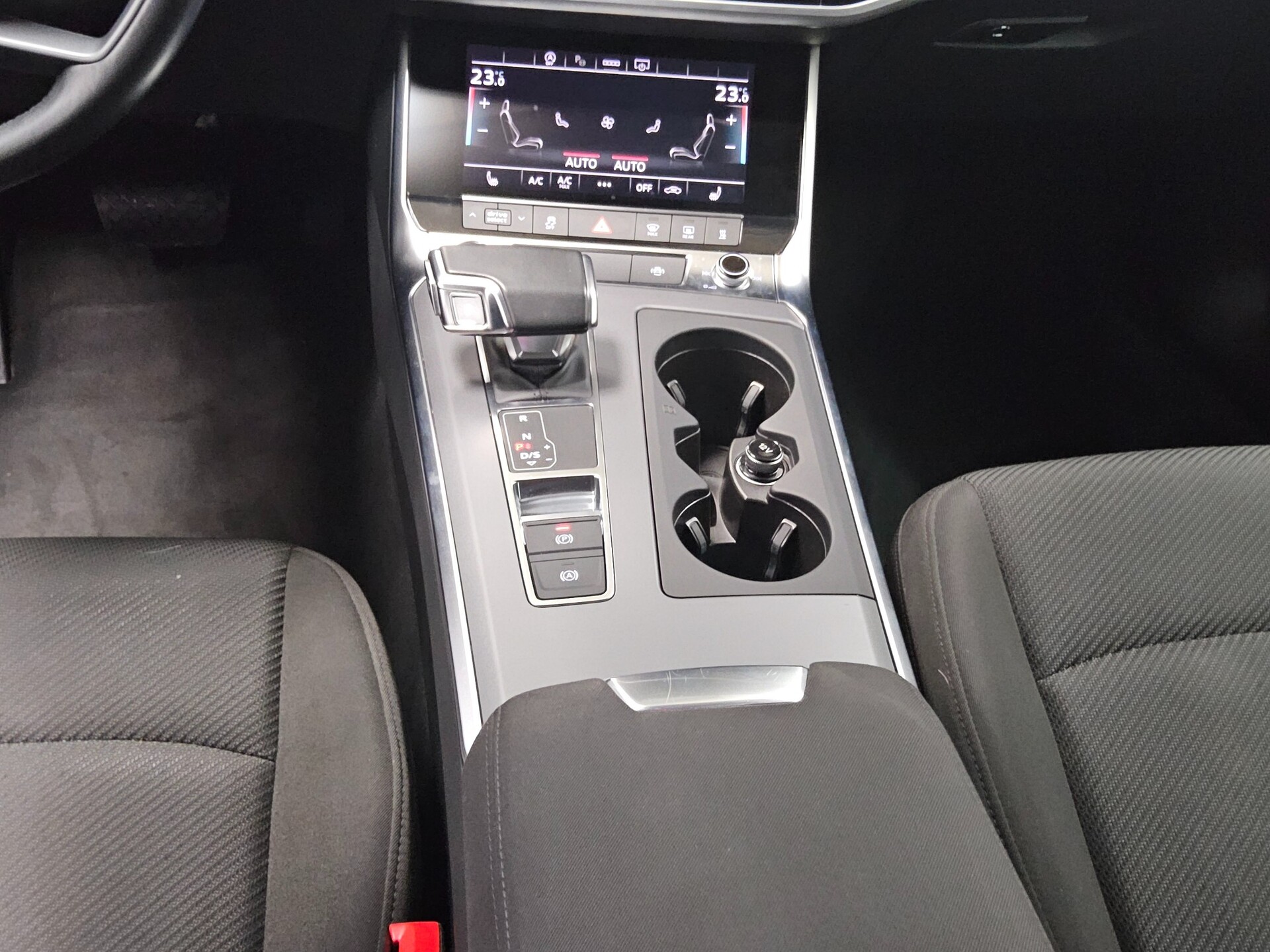 Audi A6 Avant 50 TDI Qu. Navi LED vc Sound RFK 6