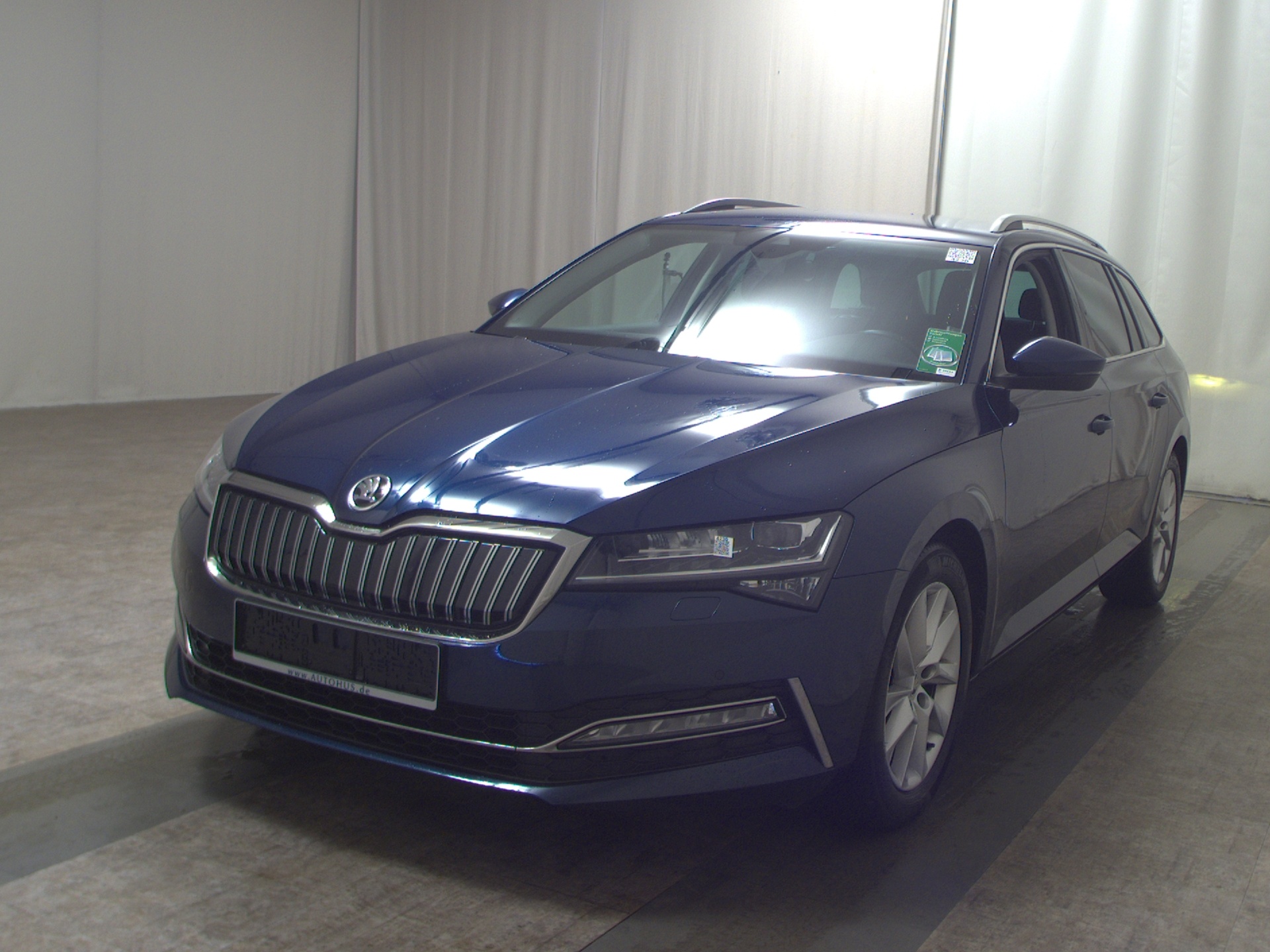 Skoda Superb Kombi 1.4 TSI iV Style Navi LED vc RfK 2