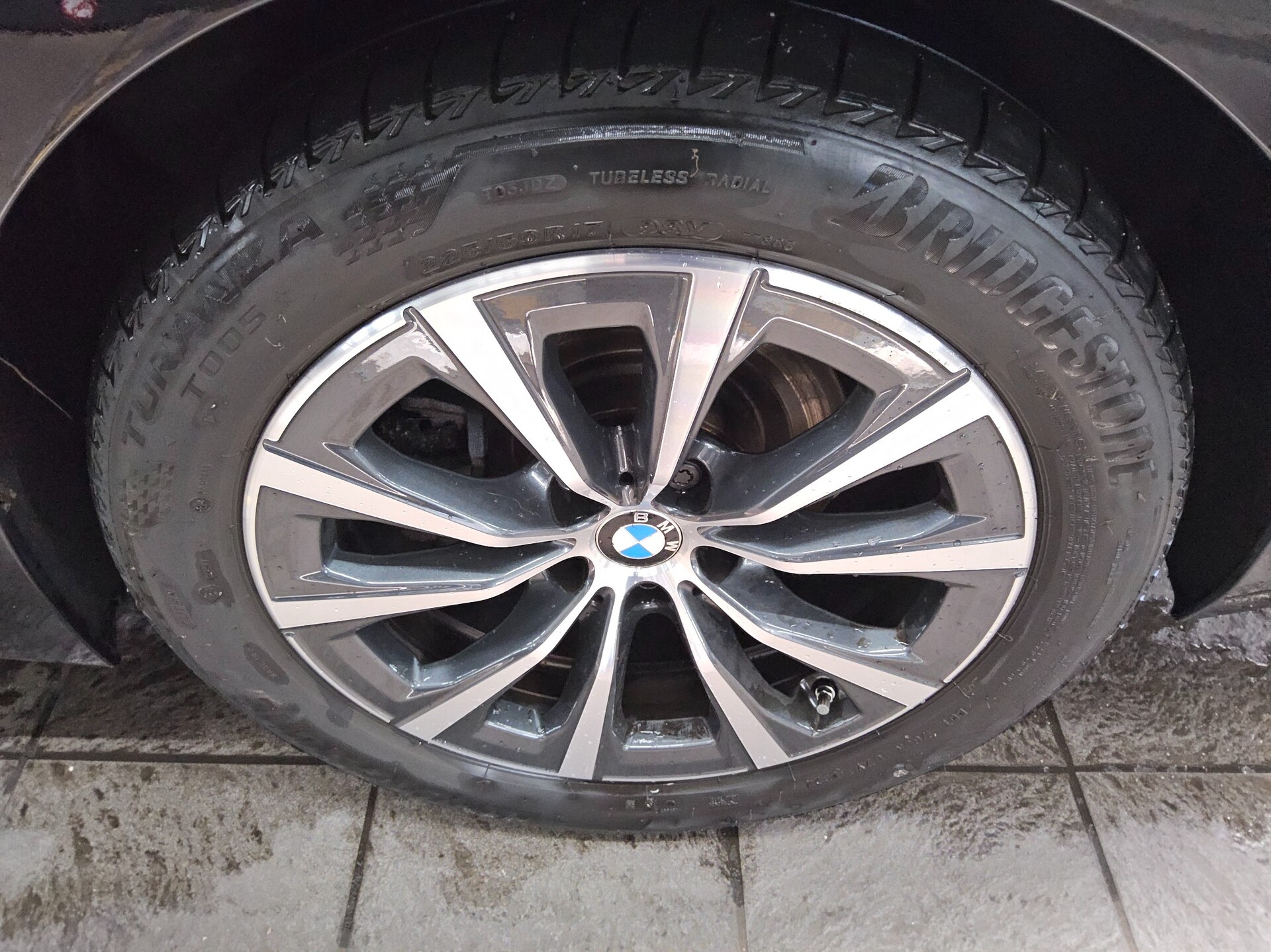 BMW 318dA Touring Leder Navi LED RFK ACC Ambiente 11