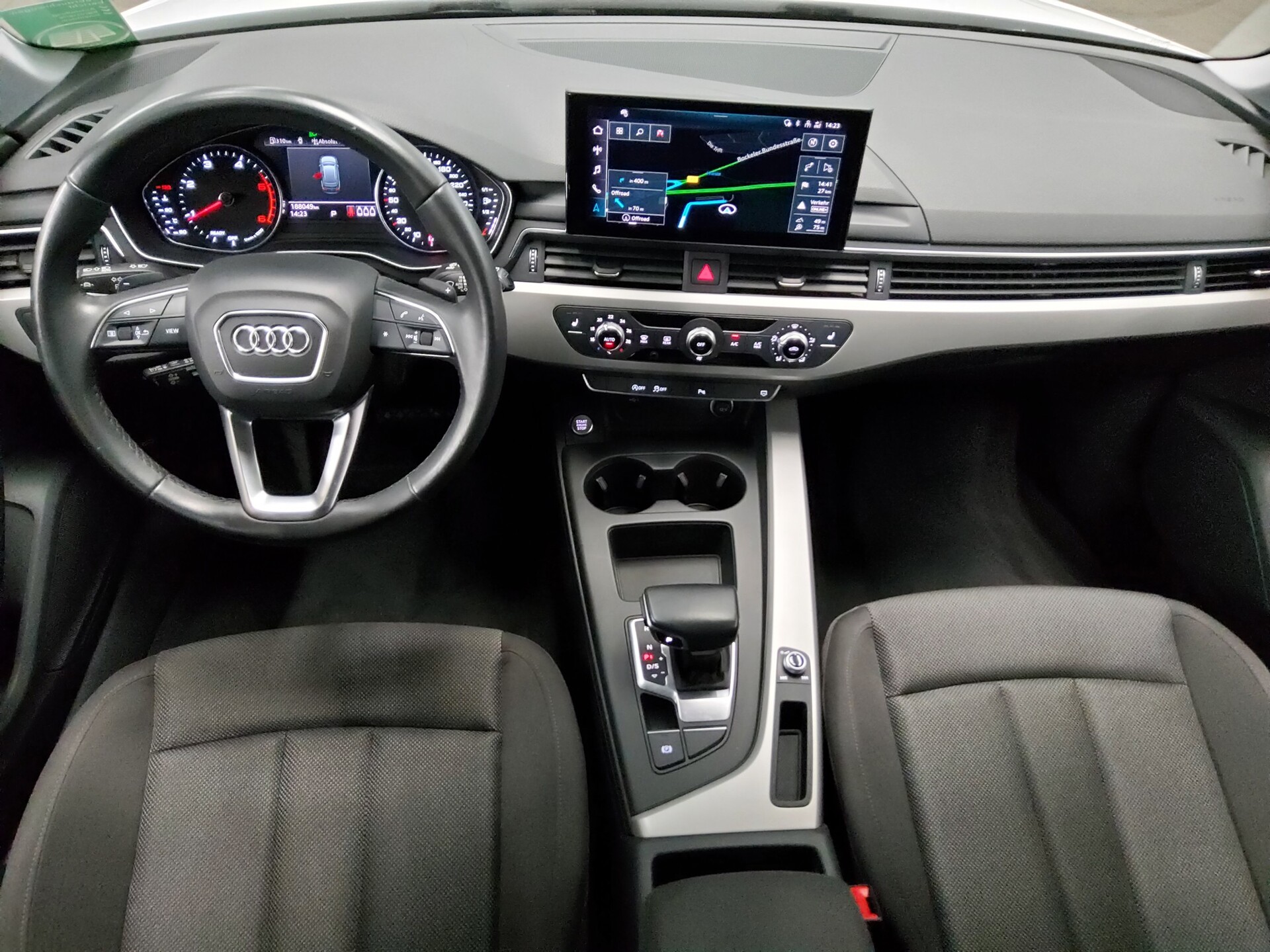Audi A4 Avant 30 TDI Navi+ LED PDC ACC 5