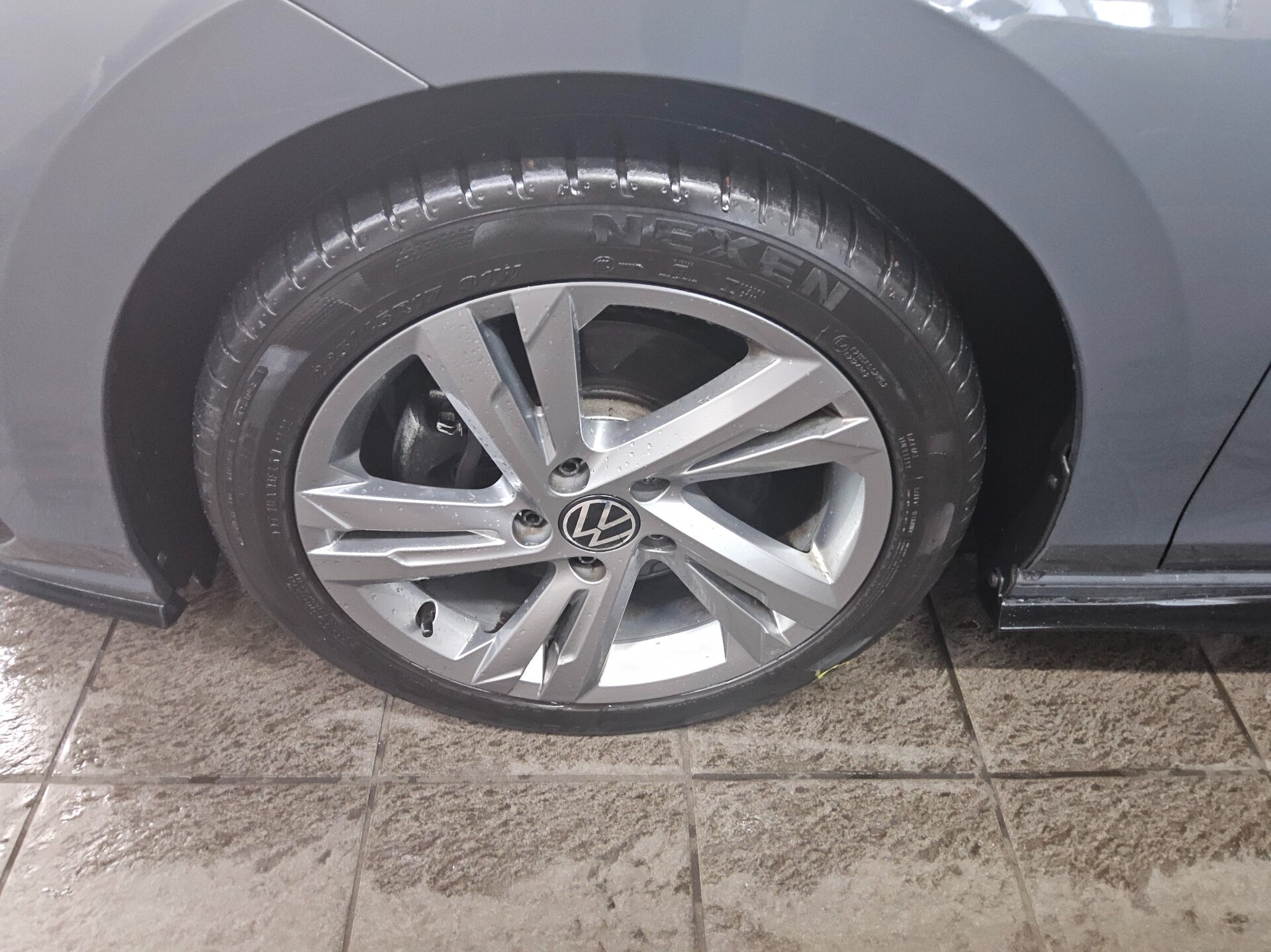 Volkswagen Golf-8 Var. 2.0 TDI R-Line Navi LED DC ACC RfK 11