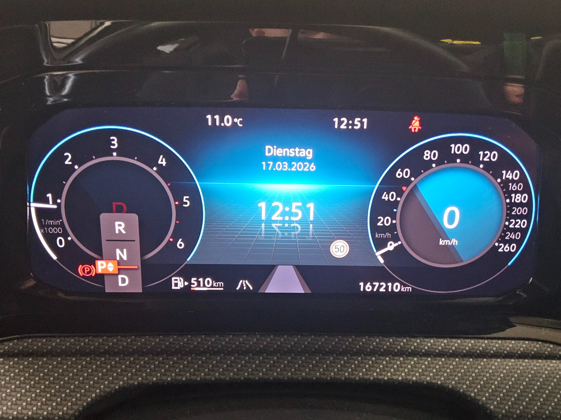 Volkswagen Golf-8 Var. 2.0 TDI R-Line Navi LED DC ACC RfK 8