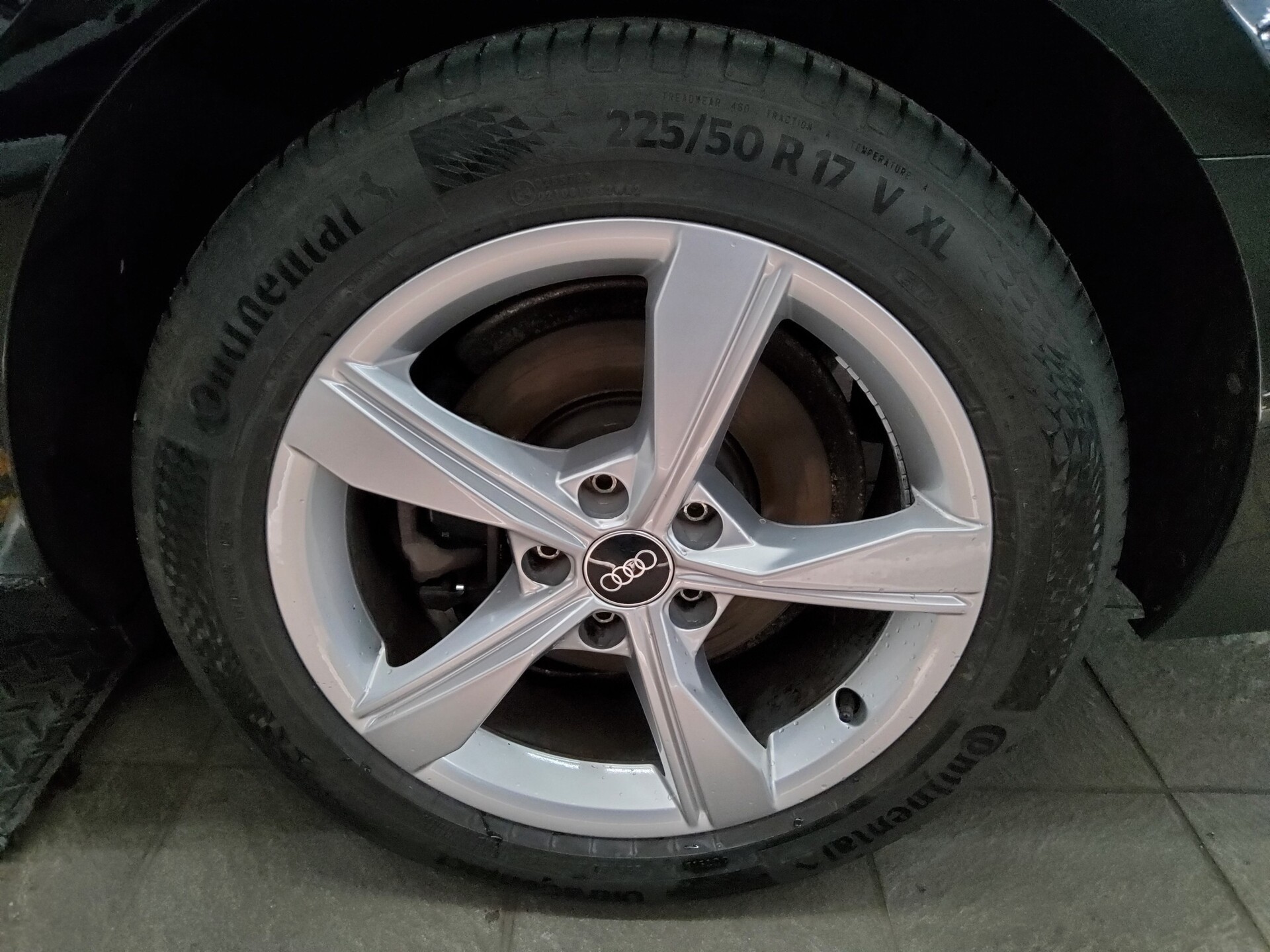 Audi A4 Avant 40 TDI advanced Navi LED vc AHK ACC Shz 11