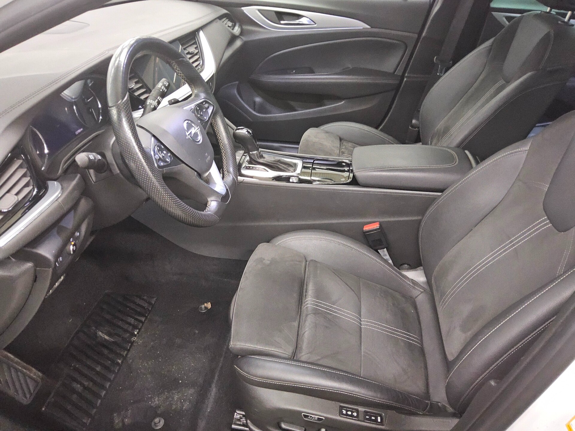 Opel Insignia ST 1.5 D Ultimate Navi LED AHK PDC Shz 8