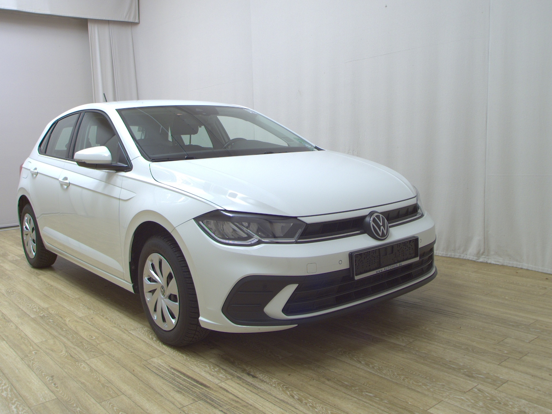 Volkswagen Polo 1.0 TSI Life Navi LED DC PDC SHZ 3