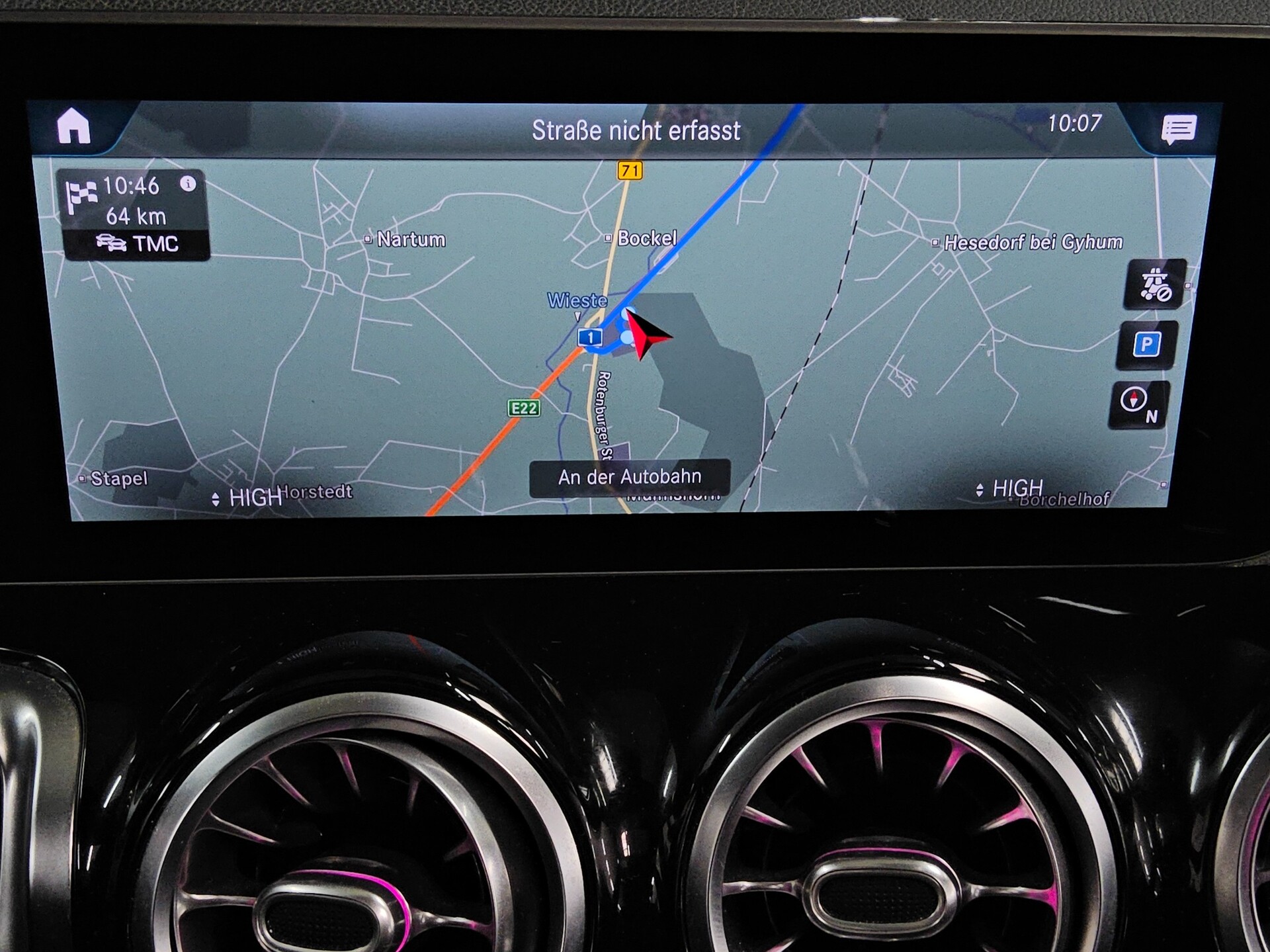 Mercedes-Benz GLB 200 d Progressive T-Leder Navi MB-LED Pano 7