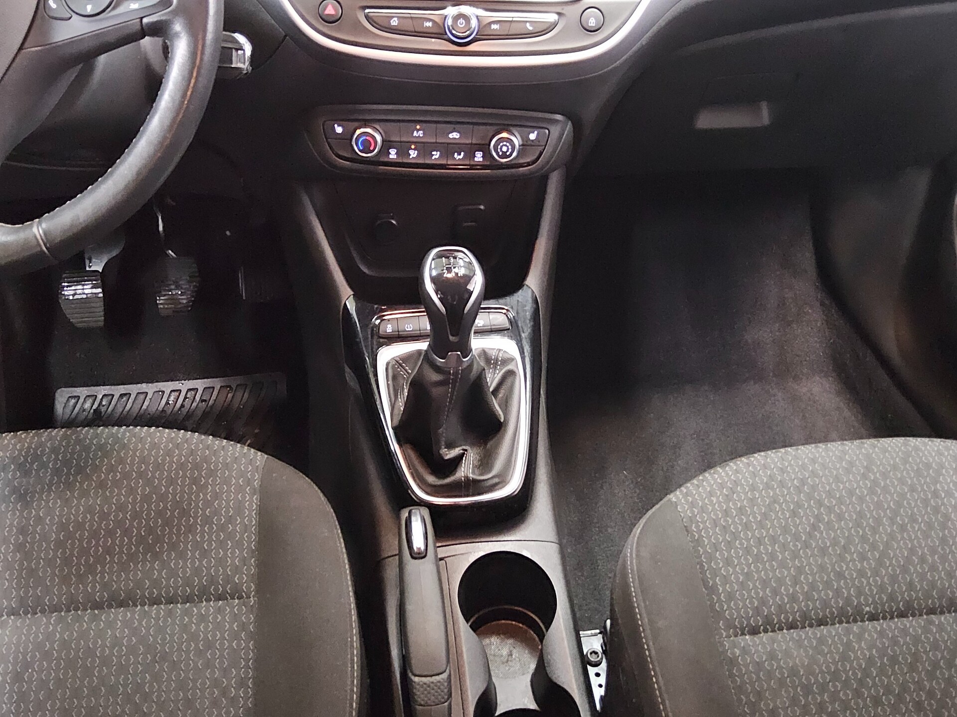 Opel Crossland X 1.2 Selection PDC Shz USB Tempomat 6