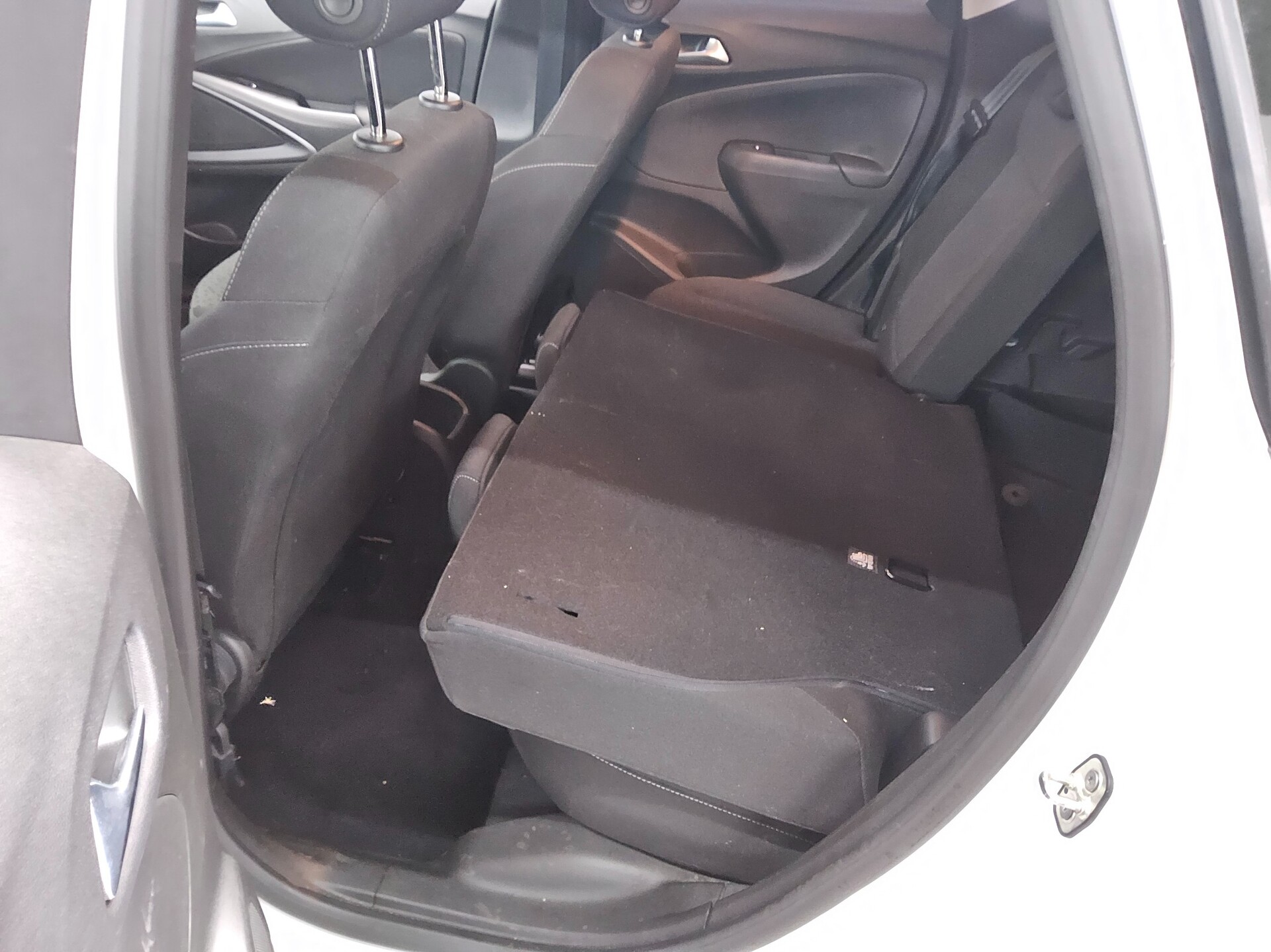 Opel Crossland X 1.2 Selection PDC Shz USB Tempomat 13