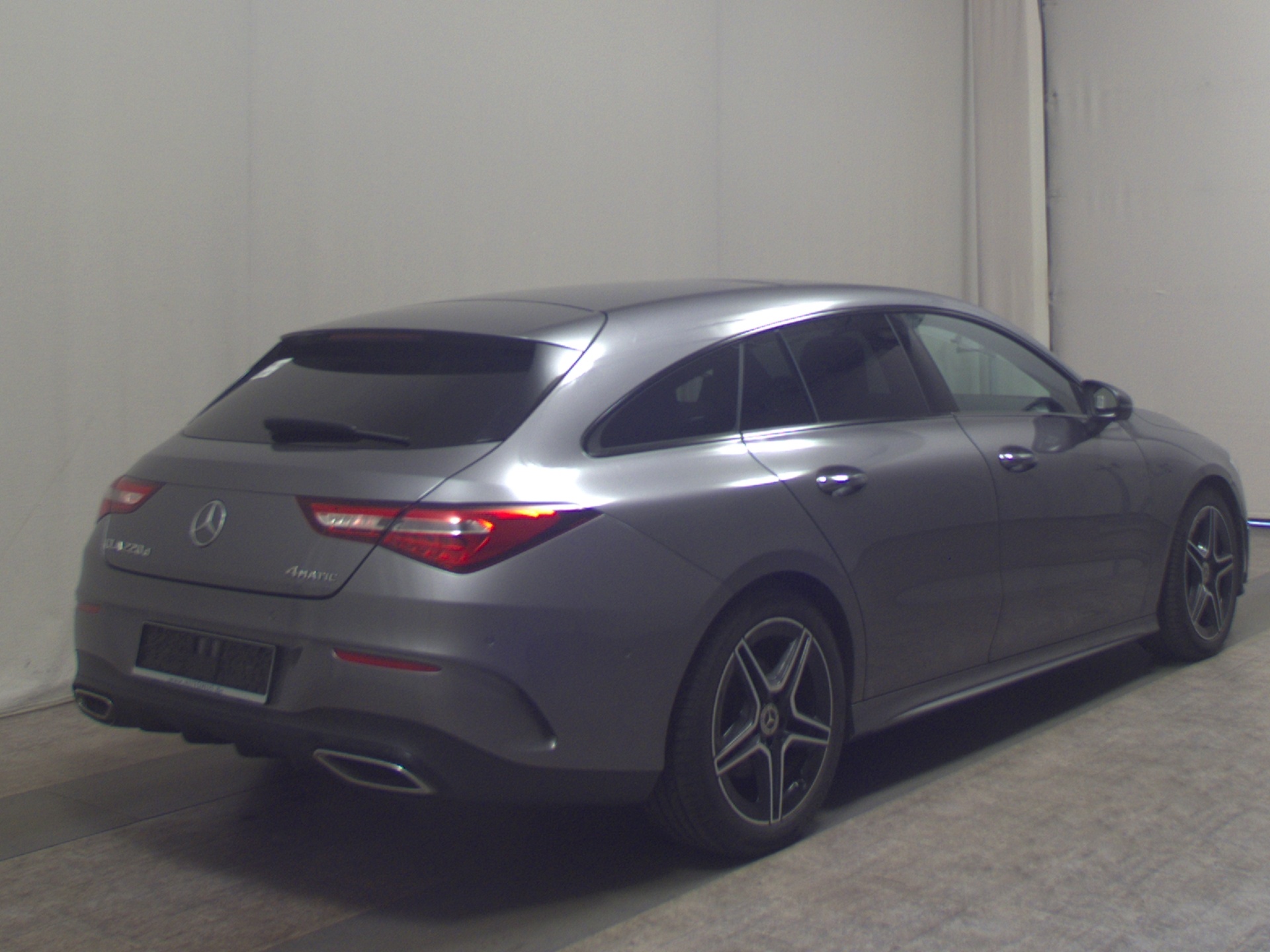 Mercedes-Benz CLA 220 SB d 4M AMG-Line Leder Navi MBUX+ Pano 4