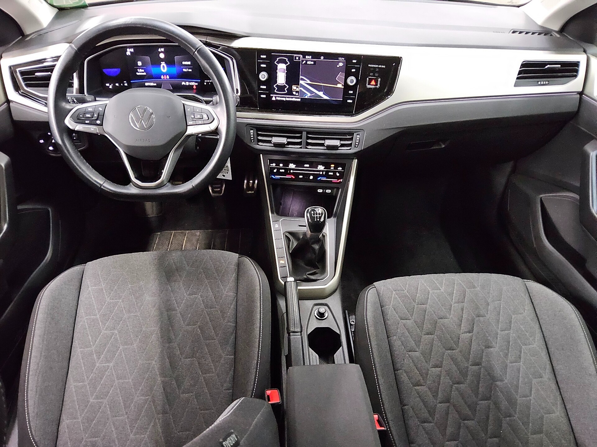 Volkswagen Polo 1.0 TSI Move Navi LED DC PDC Shz 5