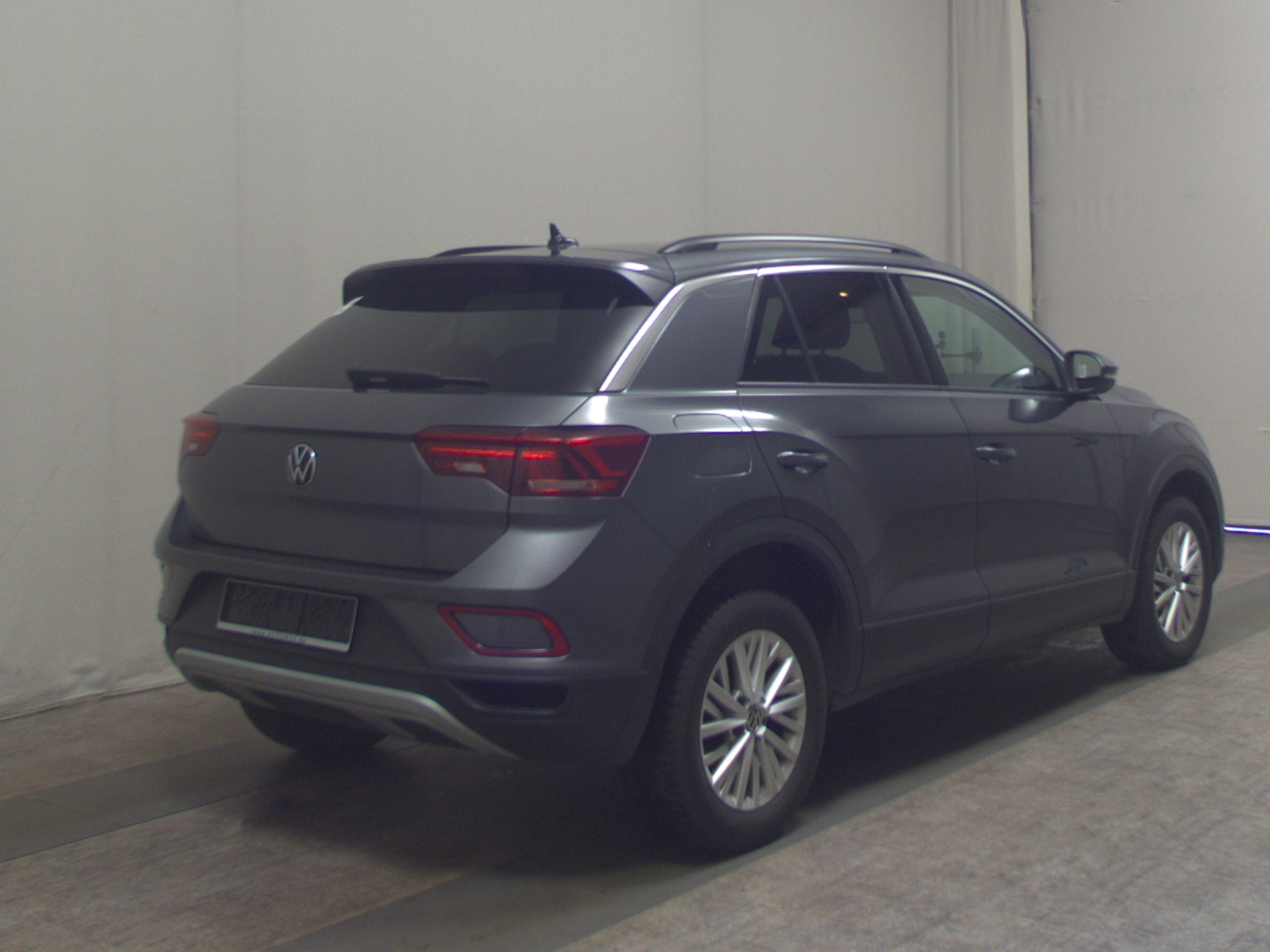 Volkswagen T-Roc 1.0 TSI Life Navi LED AID PDC Shz 4