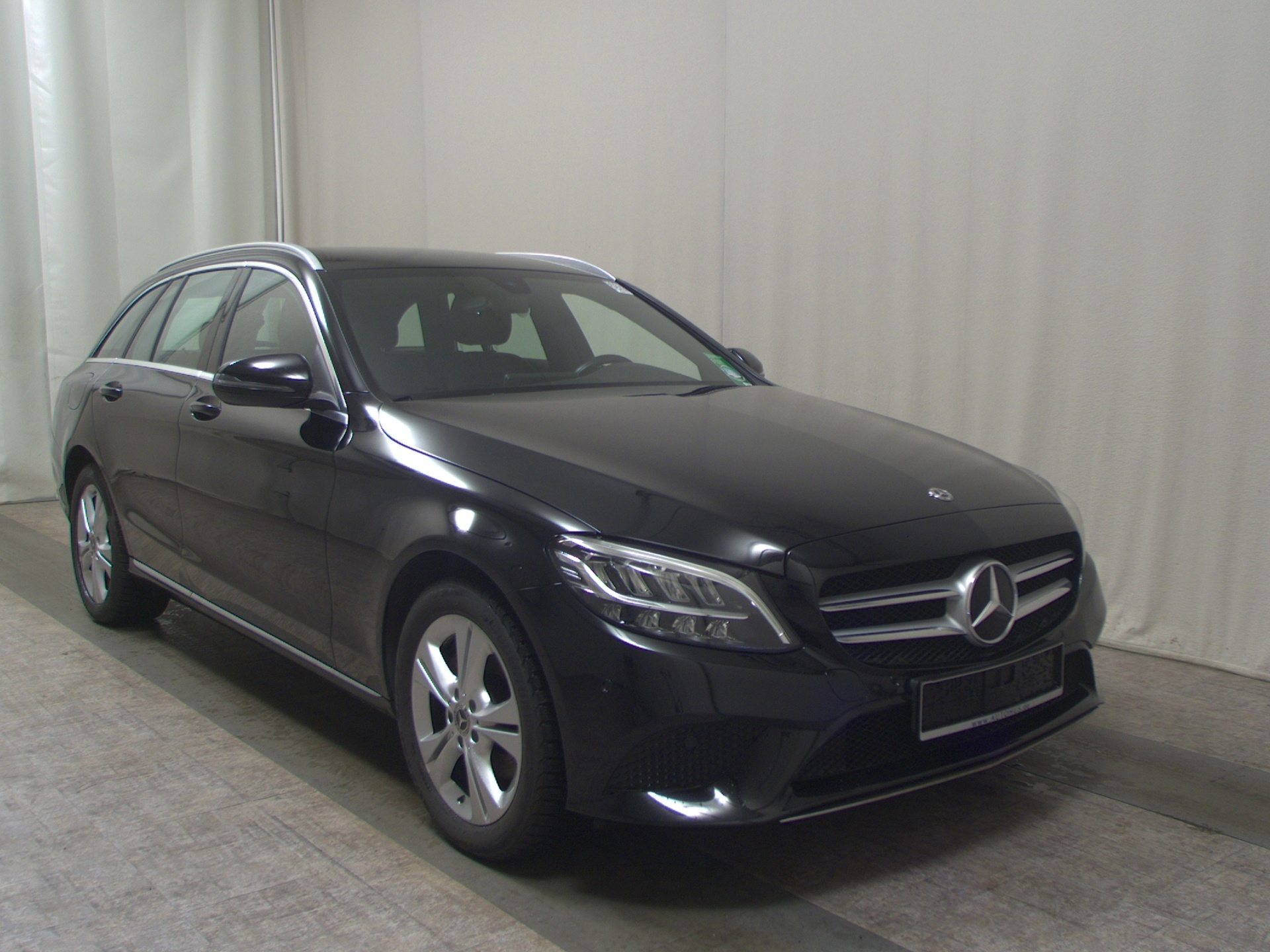 Mercedes-Benz C 220 T d Avantgarde Navi LED Shz PDC RfK 3