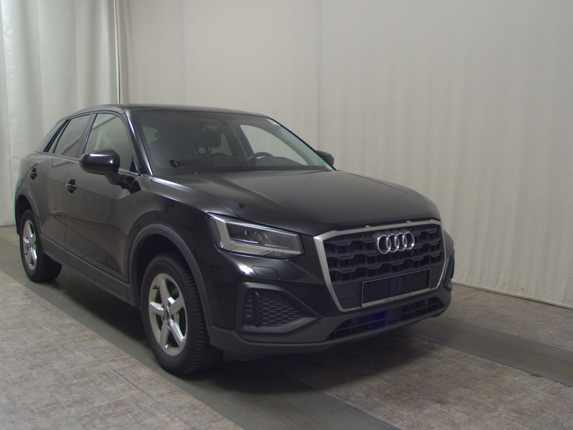 Audi Q2 35 TDI Navi Panorama LED Kamera SHZ 3