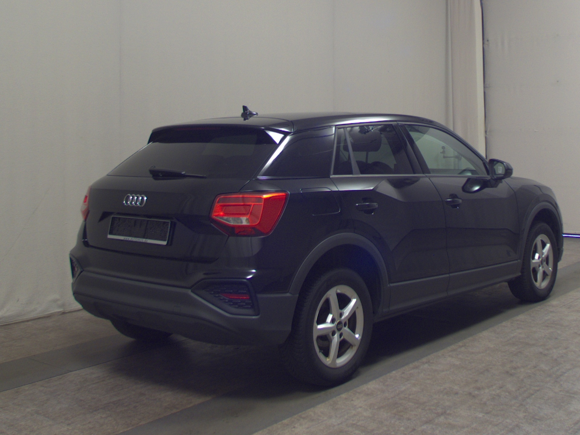 Audi Q2 35 TDI Navi Panorama LED Kamera SHZ 4