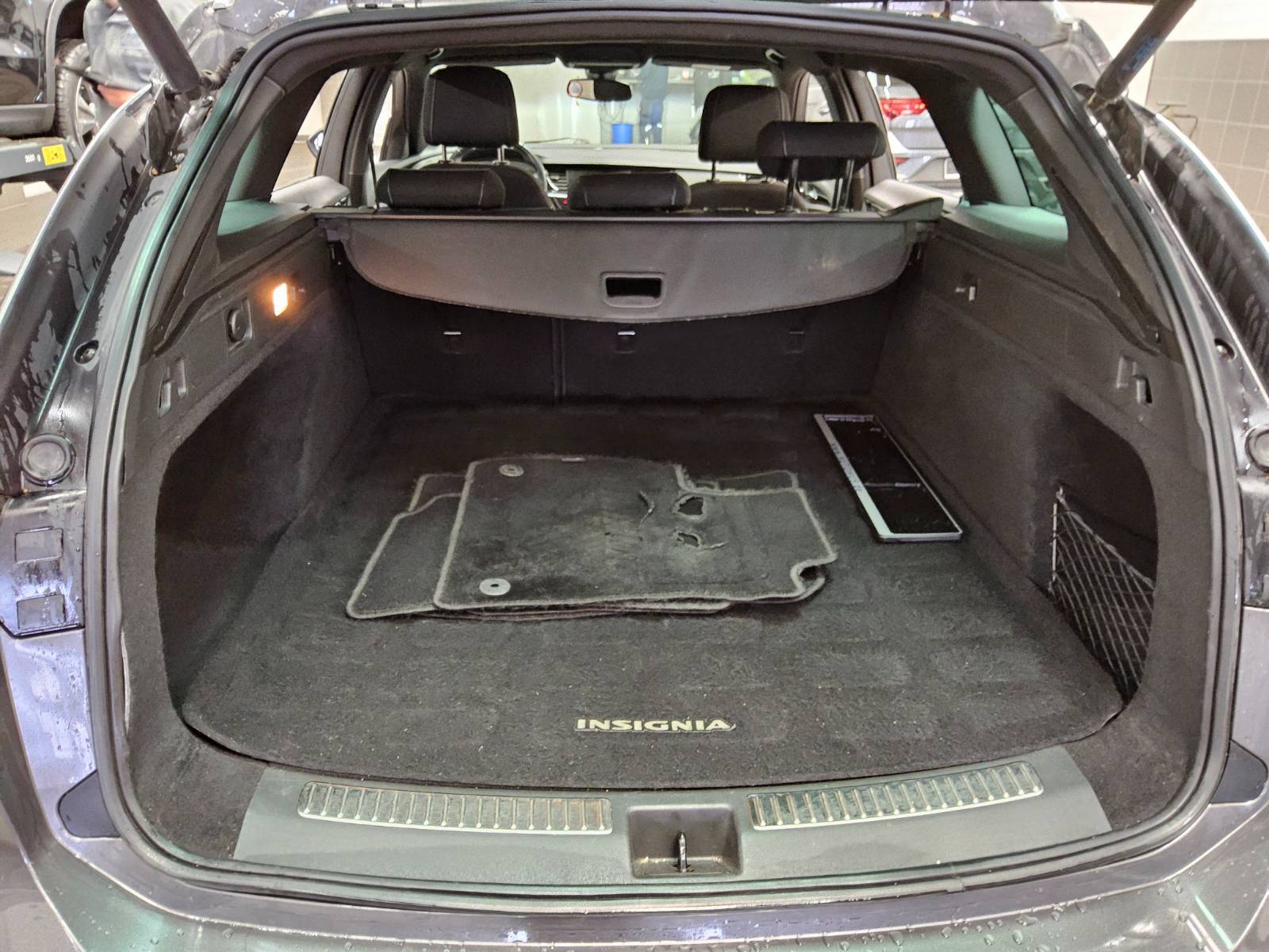 Opel Insignia ST 2.0 CDTI Business Ed. Navi LED AHK 11