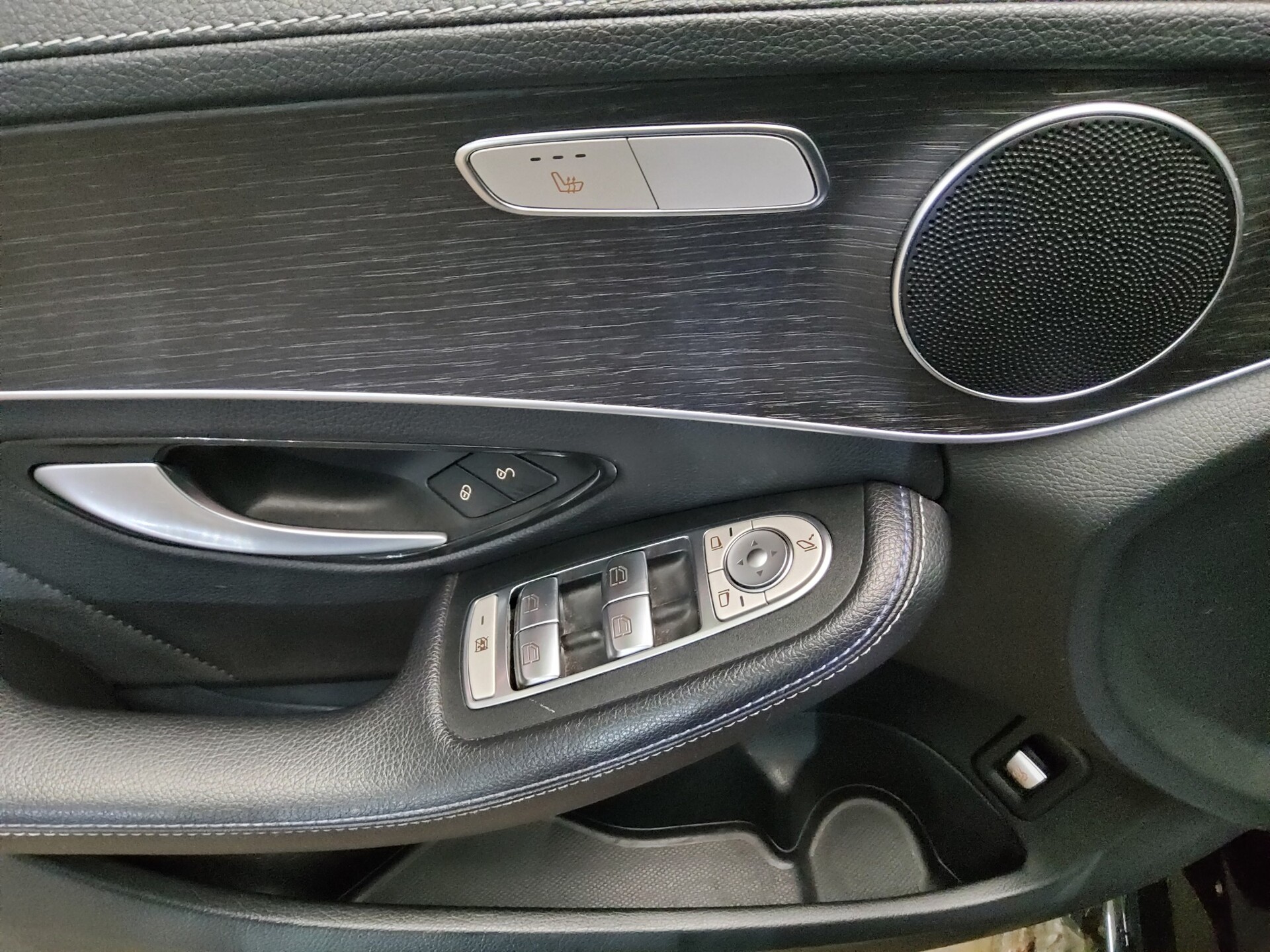 Mercedes-Benz C 300 T de AMG-Line Night Navi LED RfK AHK Dist+ 9