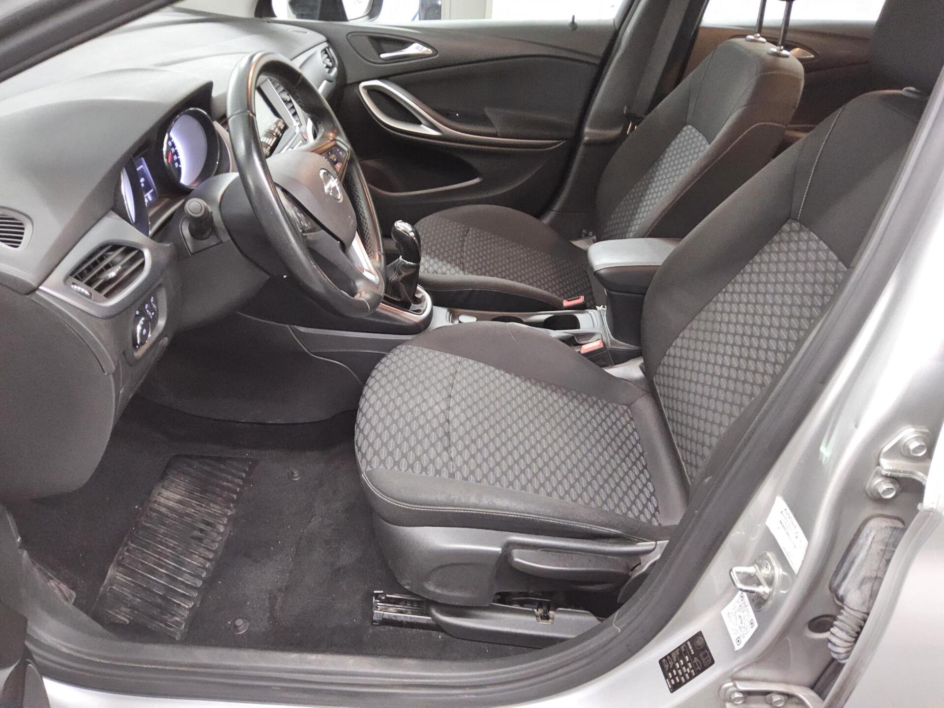 Opel Astra ST 1.5 D Edition Navi Tempomat PDC 8