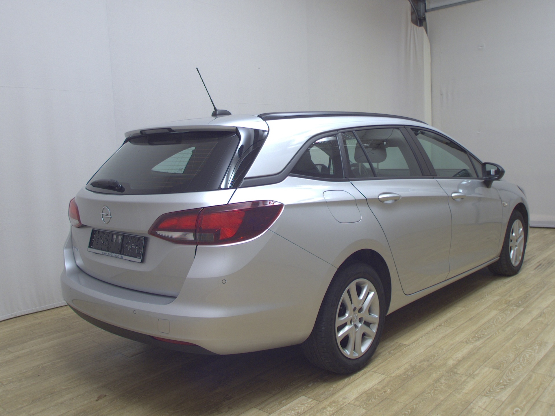 Opel Astra ST 1.5 D Edition Navi Tempomat PDC 4