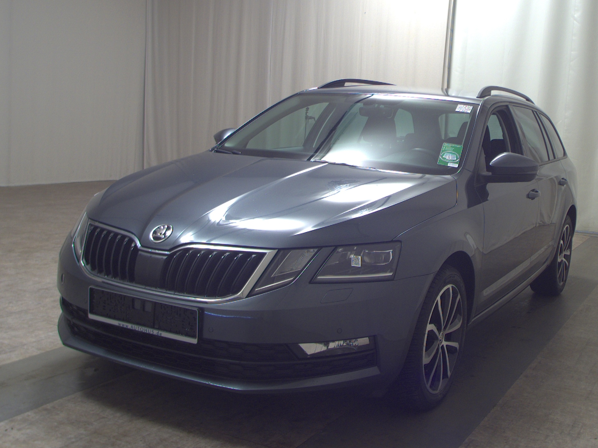 Skoda Octavia Kombi 1.6 TDI Soleil Navi LED RfK ACC 2