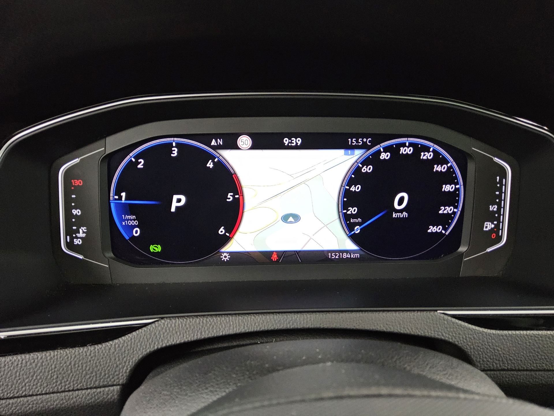 Volkswagen Passat Var. 2.0 TDI Business Navi LED DC Pano 8