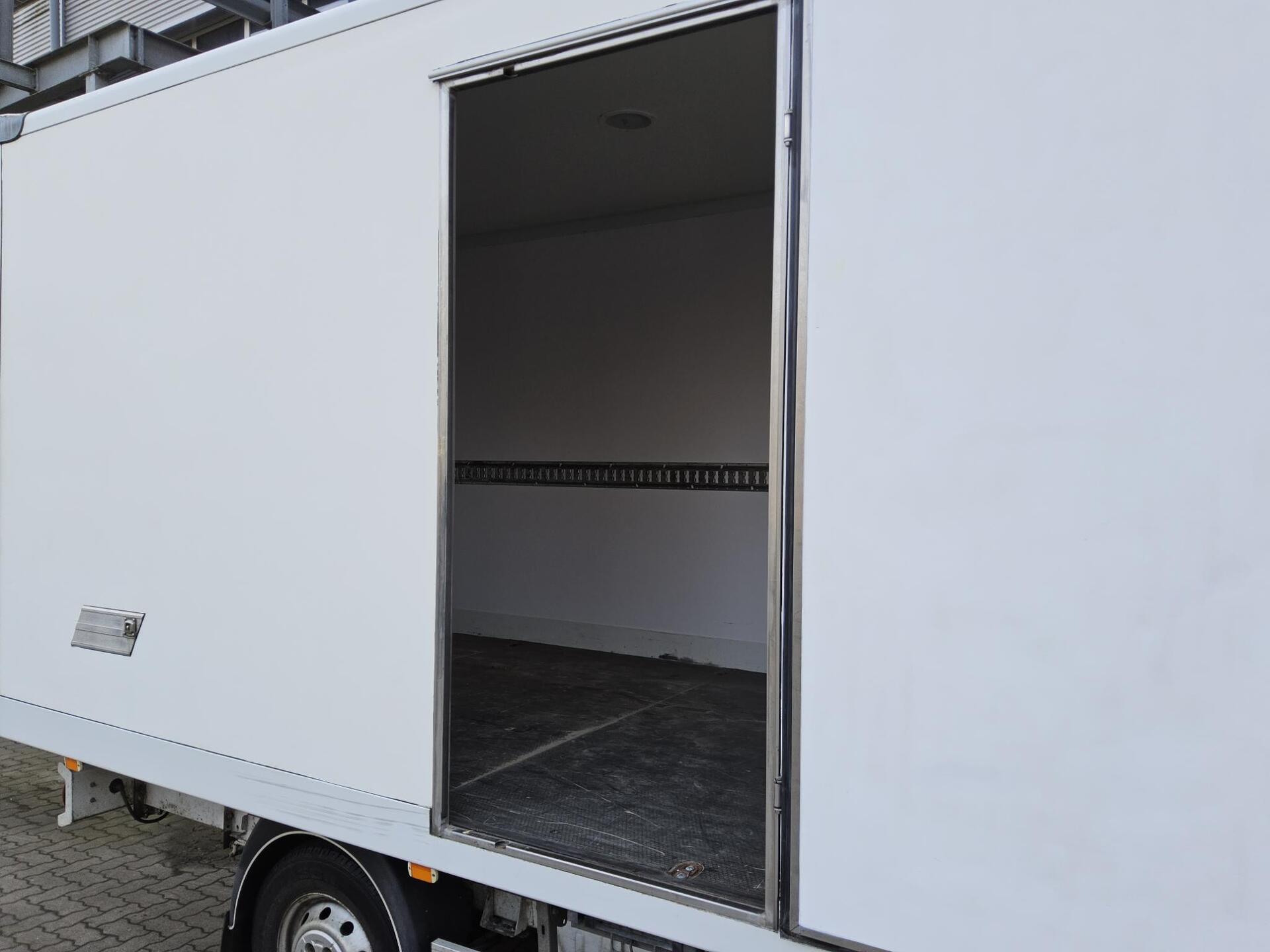 Fiat Ducato Maxi Koffer Lambox Radio Klima Tempo 12