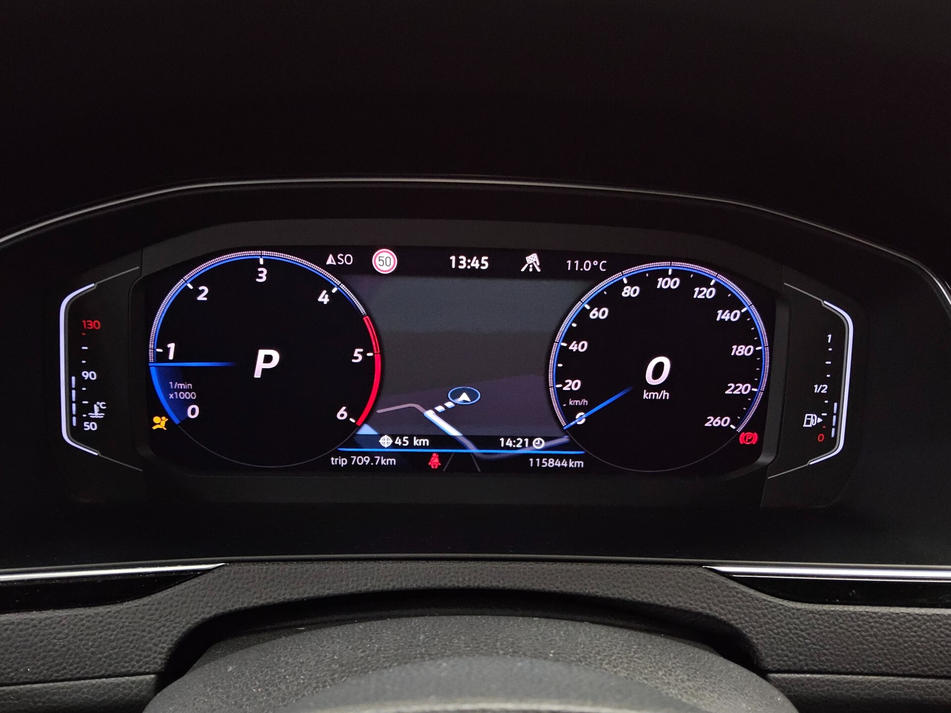 Volkswagen Passat Var. 2.0 TDI Elegance Navi Matrix AID RfK 8