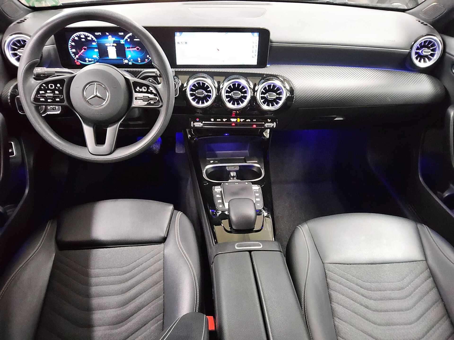 Mercedes-Benz A 200 Lim. d Style T-Leder Navi Ambiente Tempo 5