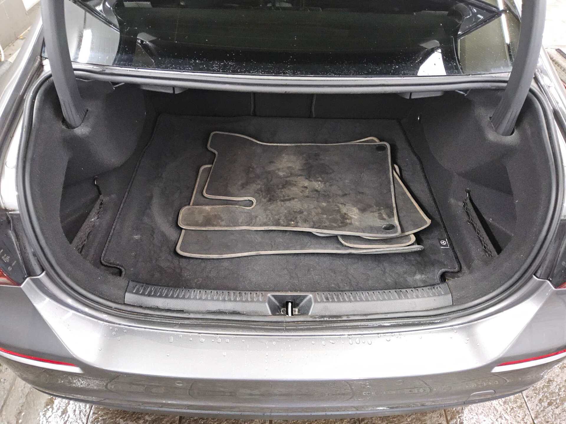 Mercedes-Benz A 200 Lim. d Style T-Leder Navi Ambiente Tempo 12