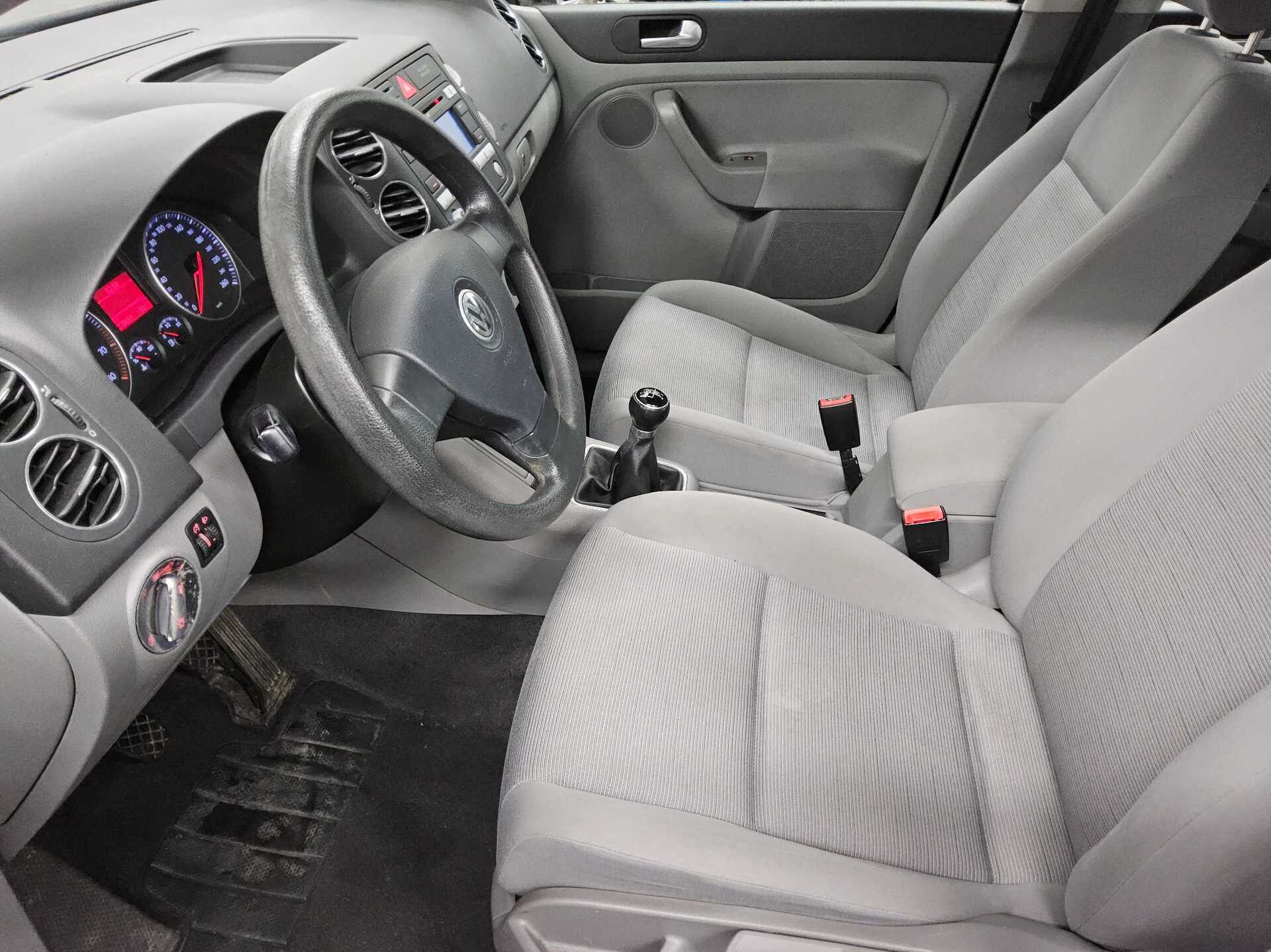 Volkswagen Golf Plus 1.6 TDI Trendline AHK Navi Klima 8