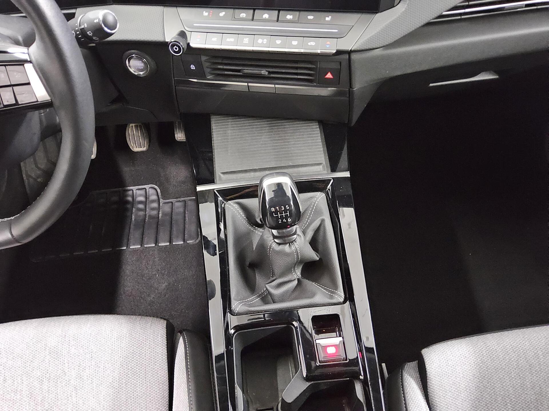 Opel Astra ST 1.5 D Elegance T-Leder Navi LED RFK Shz 6